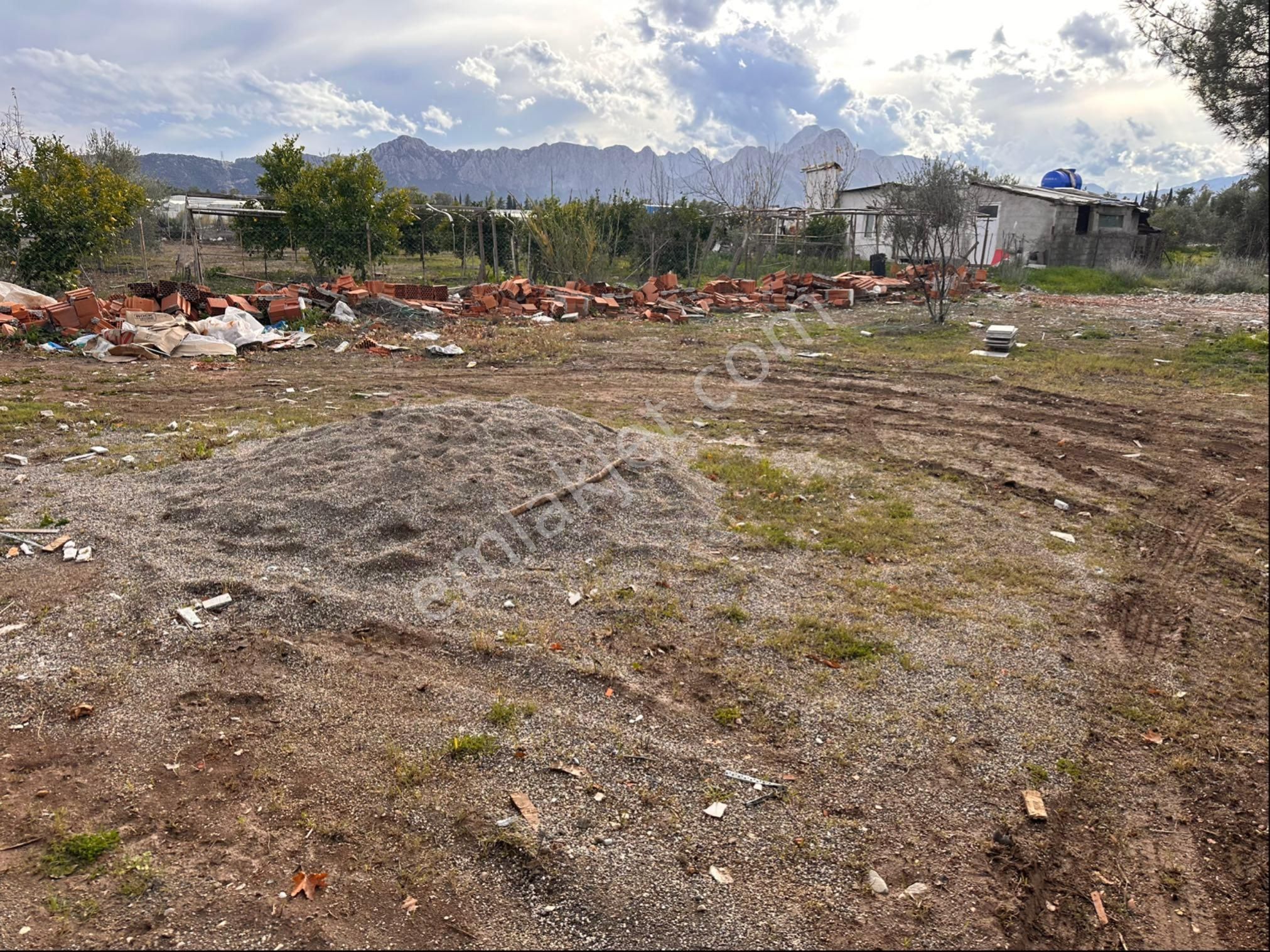 Boğaçayı Kenarında Acil Satılık 500 M2 Arazi - Görsel 2