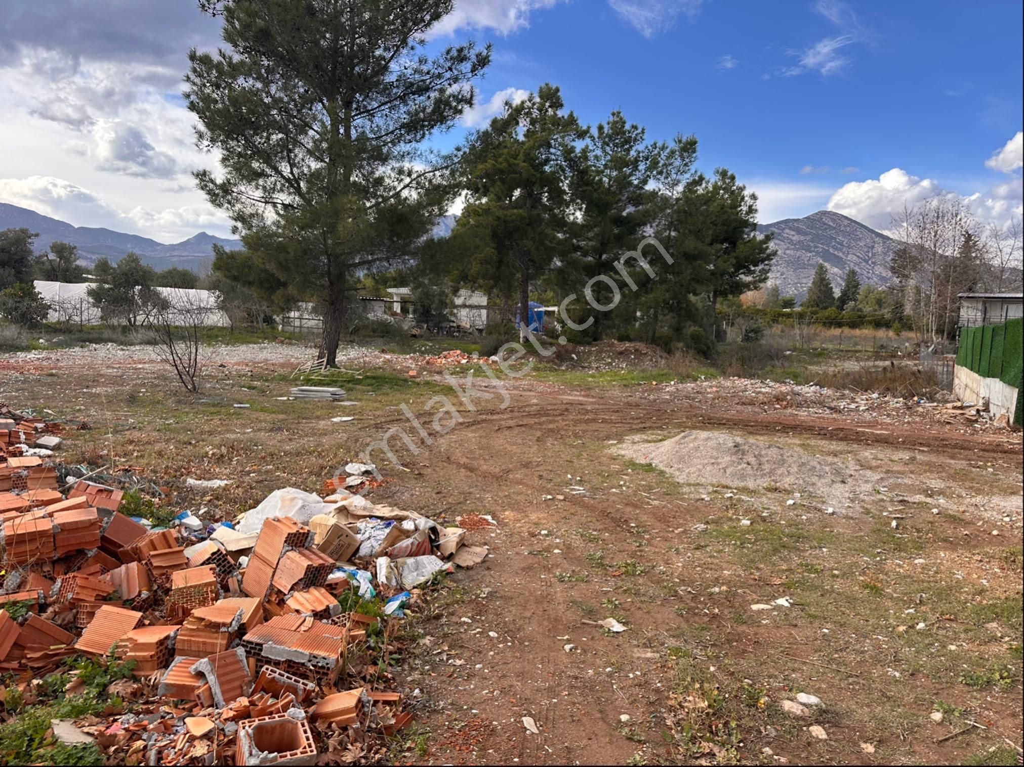 Boğaçayı Kenarında Acil Satılık 500 M2 Arazi - Görsel 3