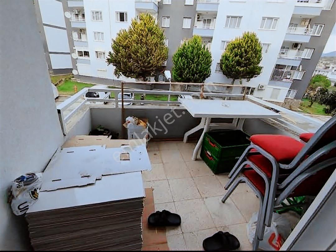 Meram Sitesi Çift Cephe Ara Kat - Görsel 12