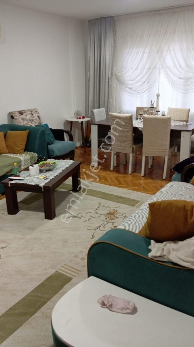 Meram Sitesi Çift Cephe Ara Kat - Görsel 5