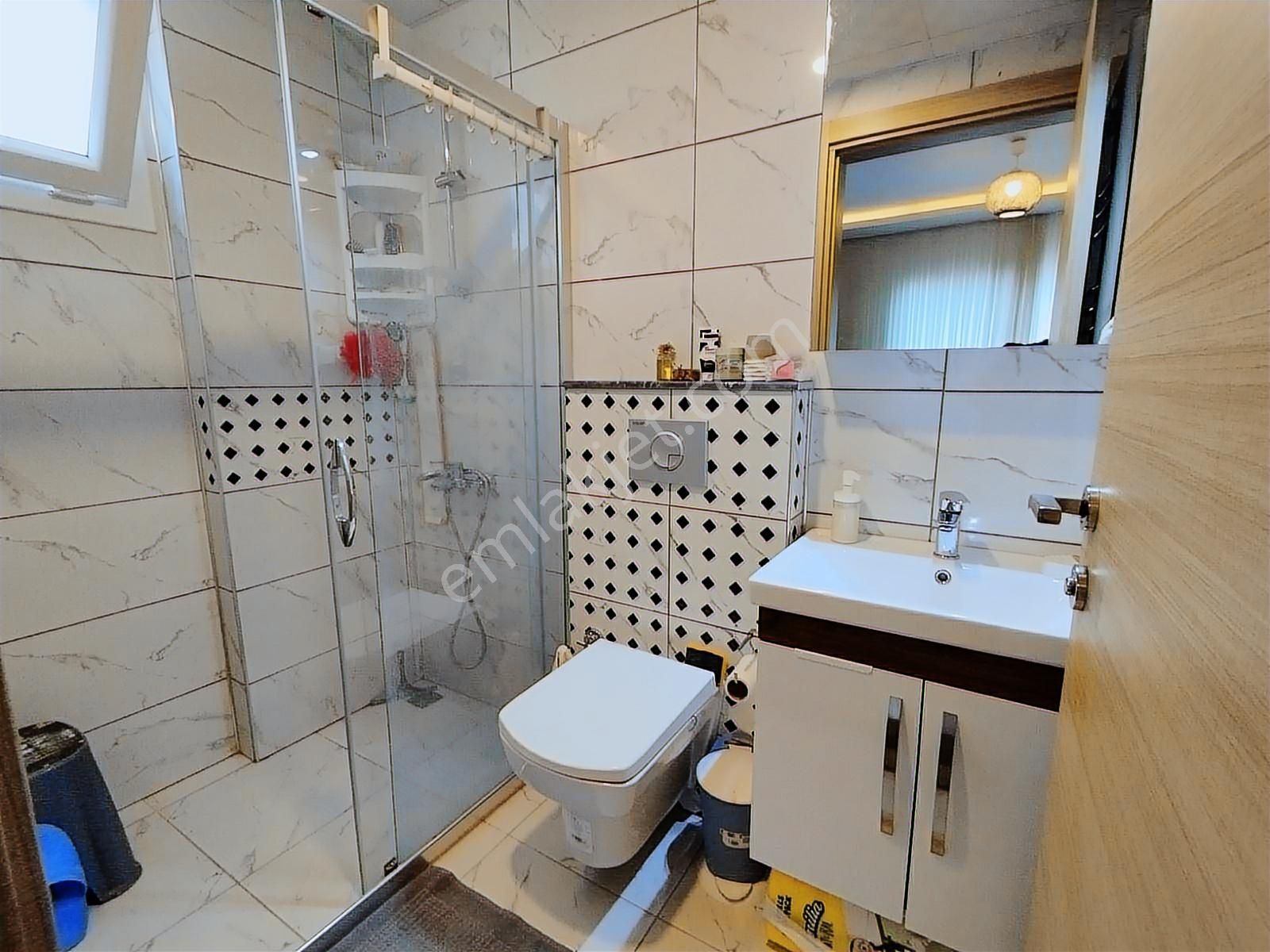 Havuzlu Site Doğalgaz Isıtmalı Çift Banyo Wc Kat 1 - Görsel 27