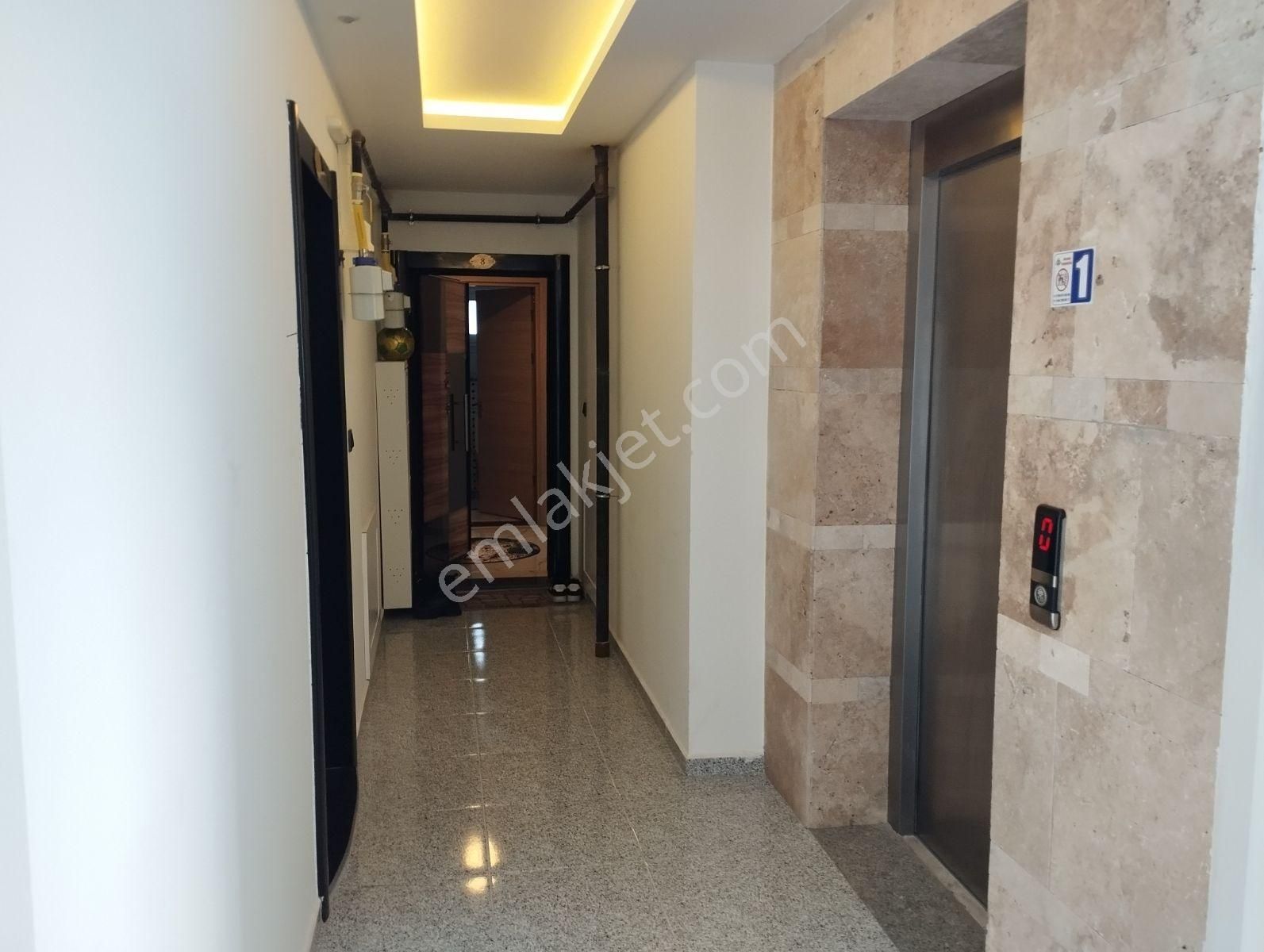 Havuzlu Site Doğalgaz Isıtmalı Çift Banyo Wc Kat 1 - Görsel 10