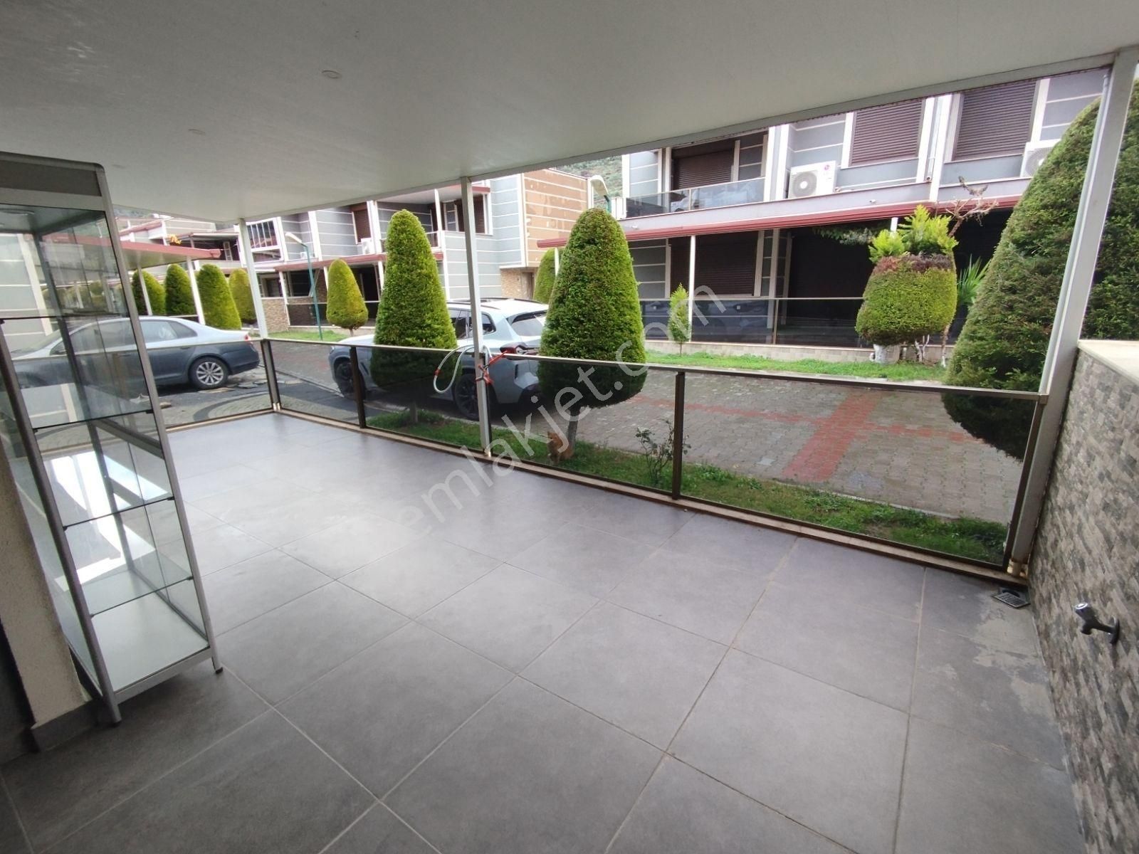 Havuzlu Site Denize Yakın Villa - Görsel 29