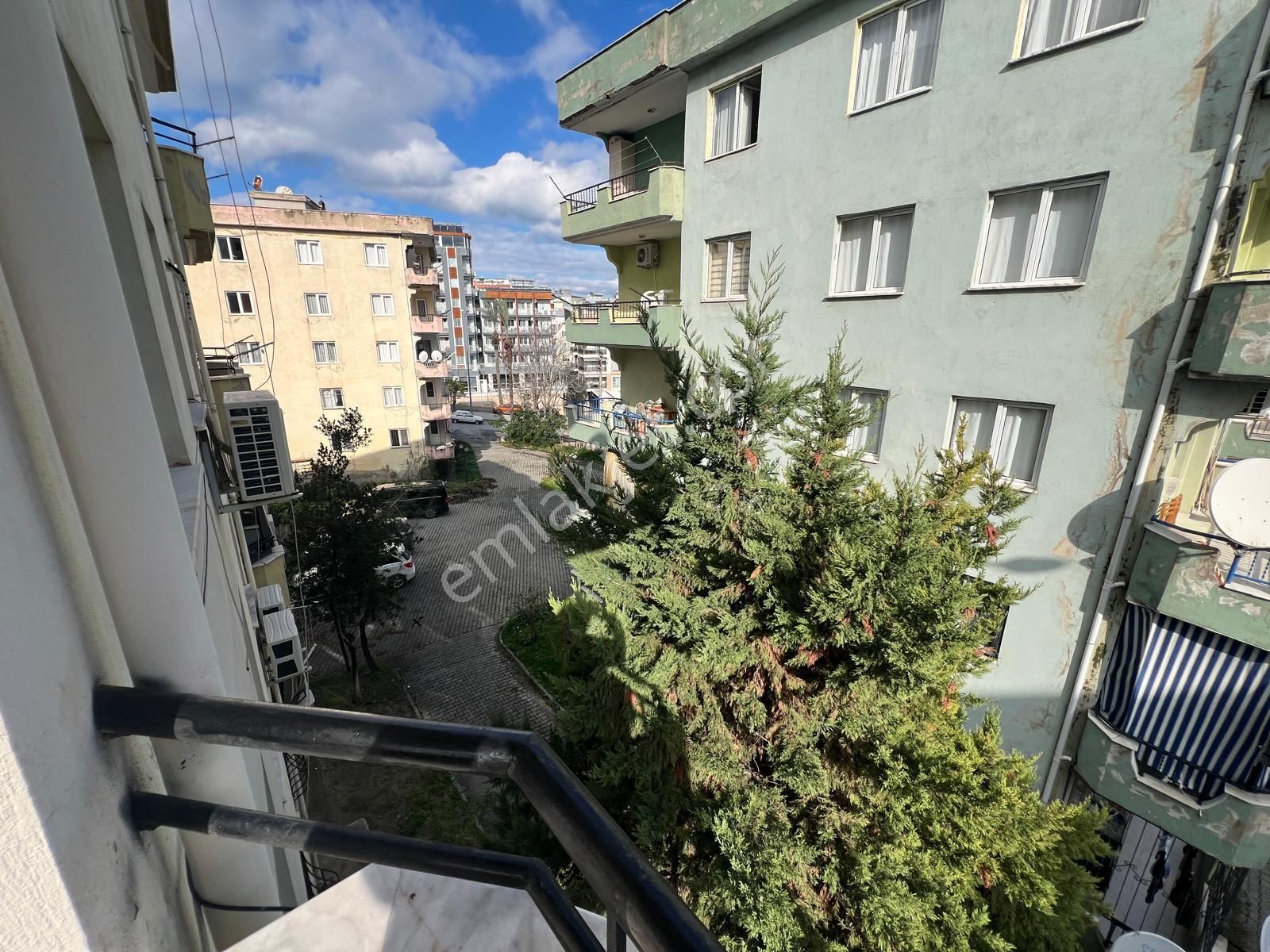 Kuşadası Merkezde Asnsörlü Masrafsız 3+1 - Görsel 14