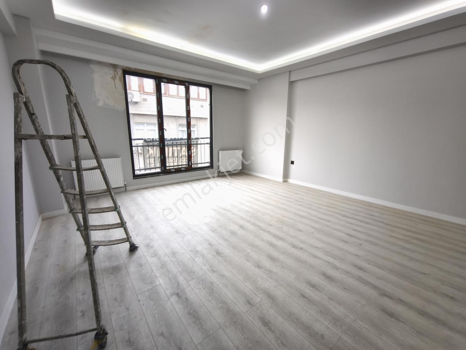 Yıldırım Mah.çift Ebeveyn Banyolu 6+2 250m²sıfır Mükemmel Dublex - Görsel 3