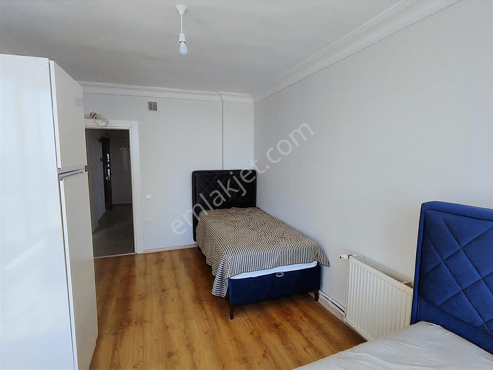 Hcl'den Denize 0 Büyük 3+1 Menderes Mah./doğalgaz Satılık Daire - Görsel 3