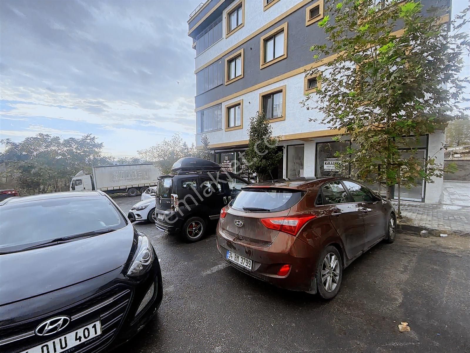 Hadımköy Ömerlide Satılık 75 M2 Dükkan - Görsel 14