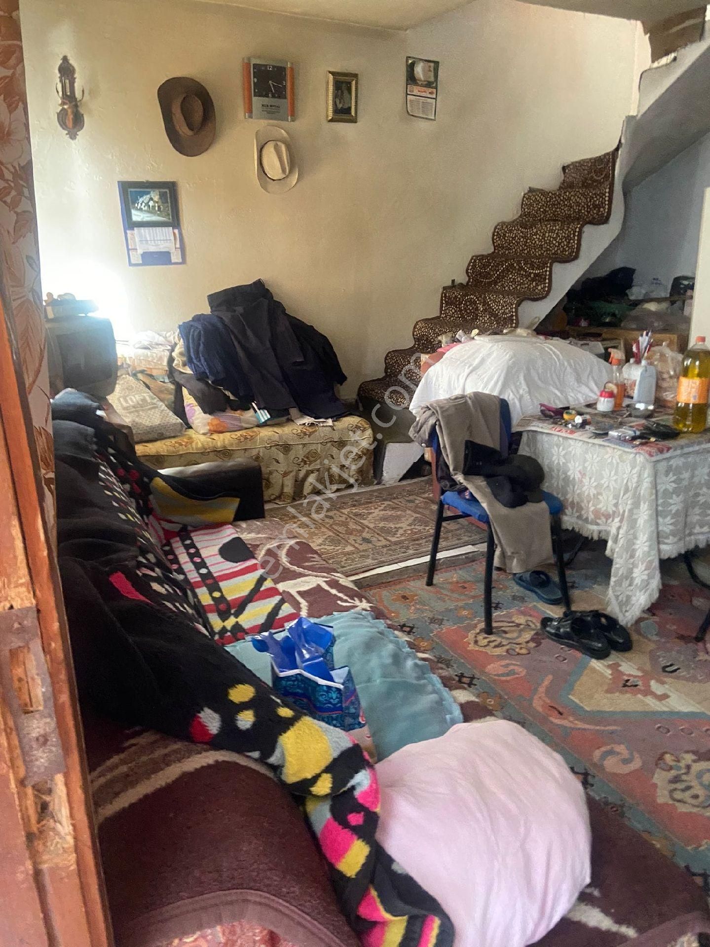 Denize 300 Metre Satılık Ev - Görsel 3