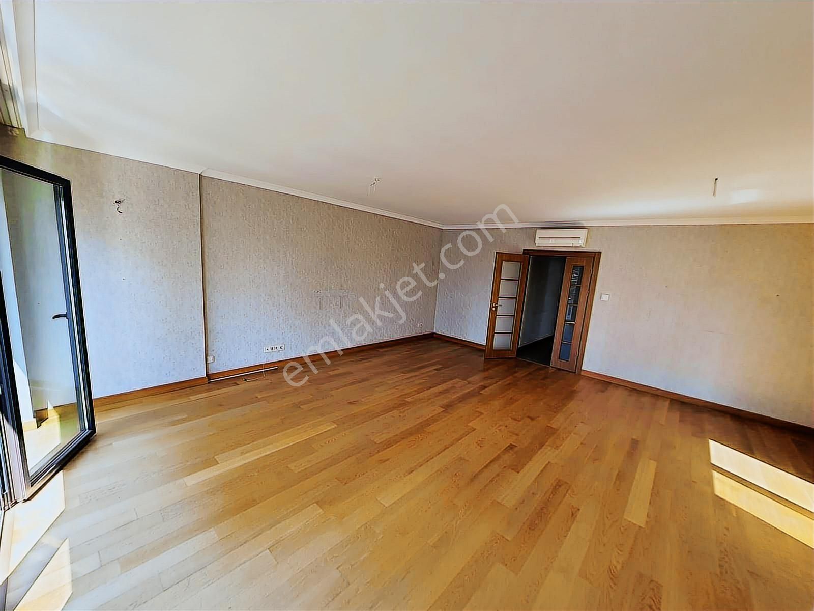 Caddebostanda Bağdat Cad. Yakın 150 M2 Havuzlu Satılık 3+1 Daire - Görsel 5