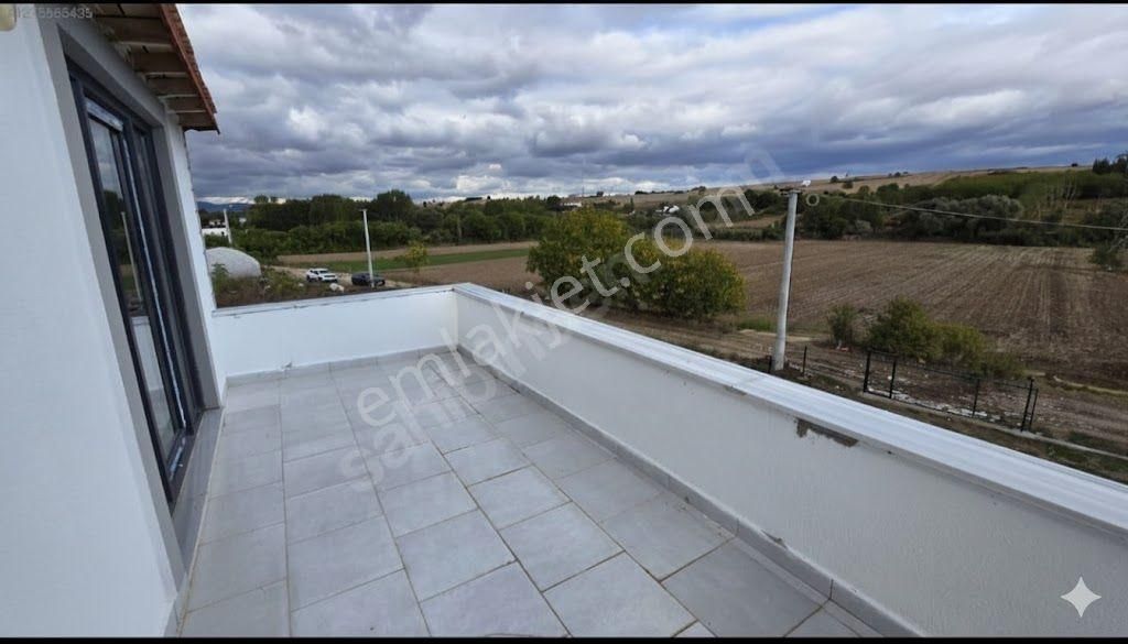 Sahibinden Fırsat! 518 M² Arsa İçinde Müstakil Ev - Görsel 13