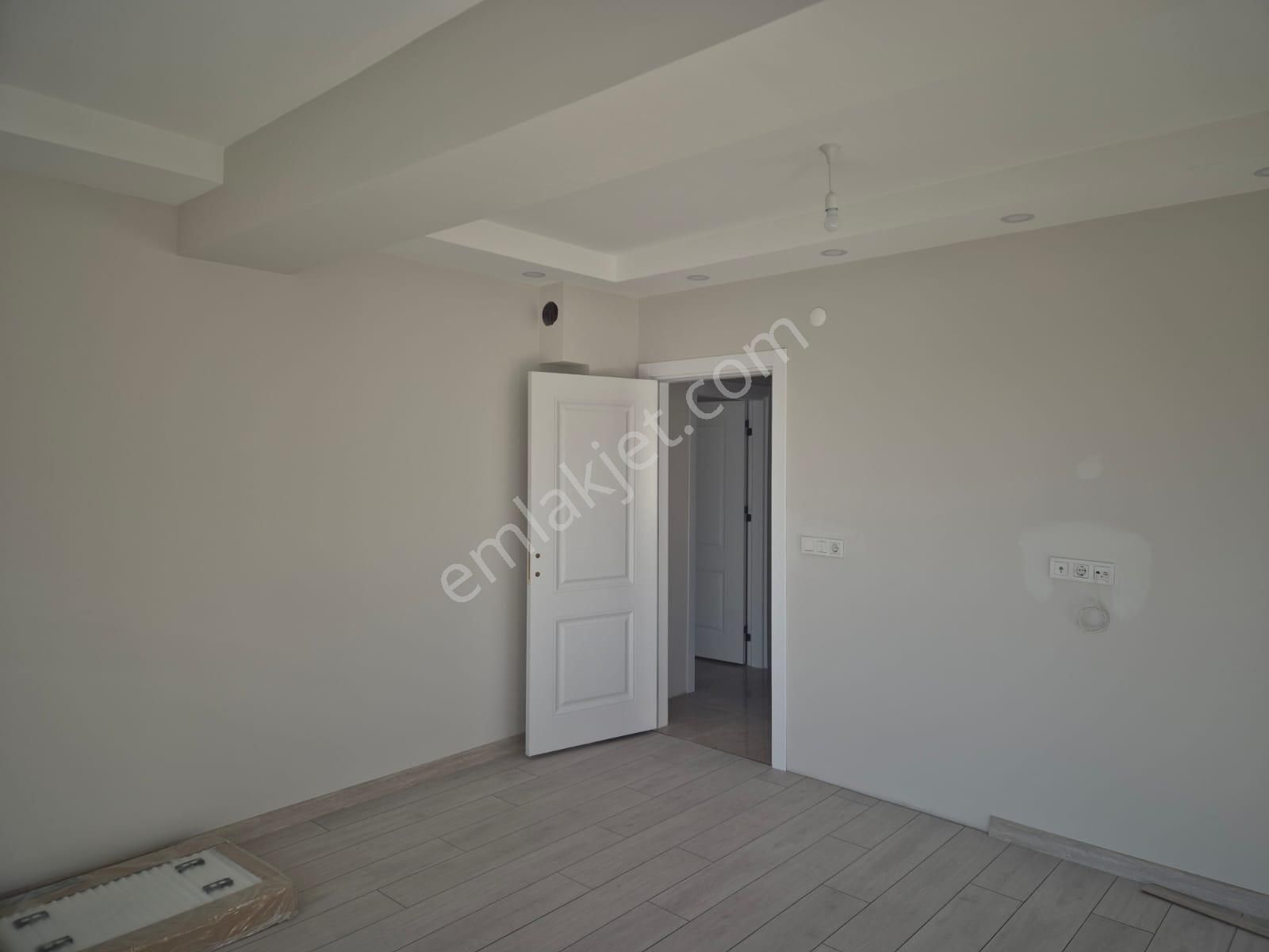 Rumeli Mahallesi Ali Kayan İlkokuluna Yakın Satılık 2+1 Daire - Görsel 3