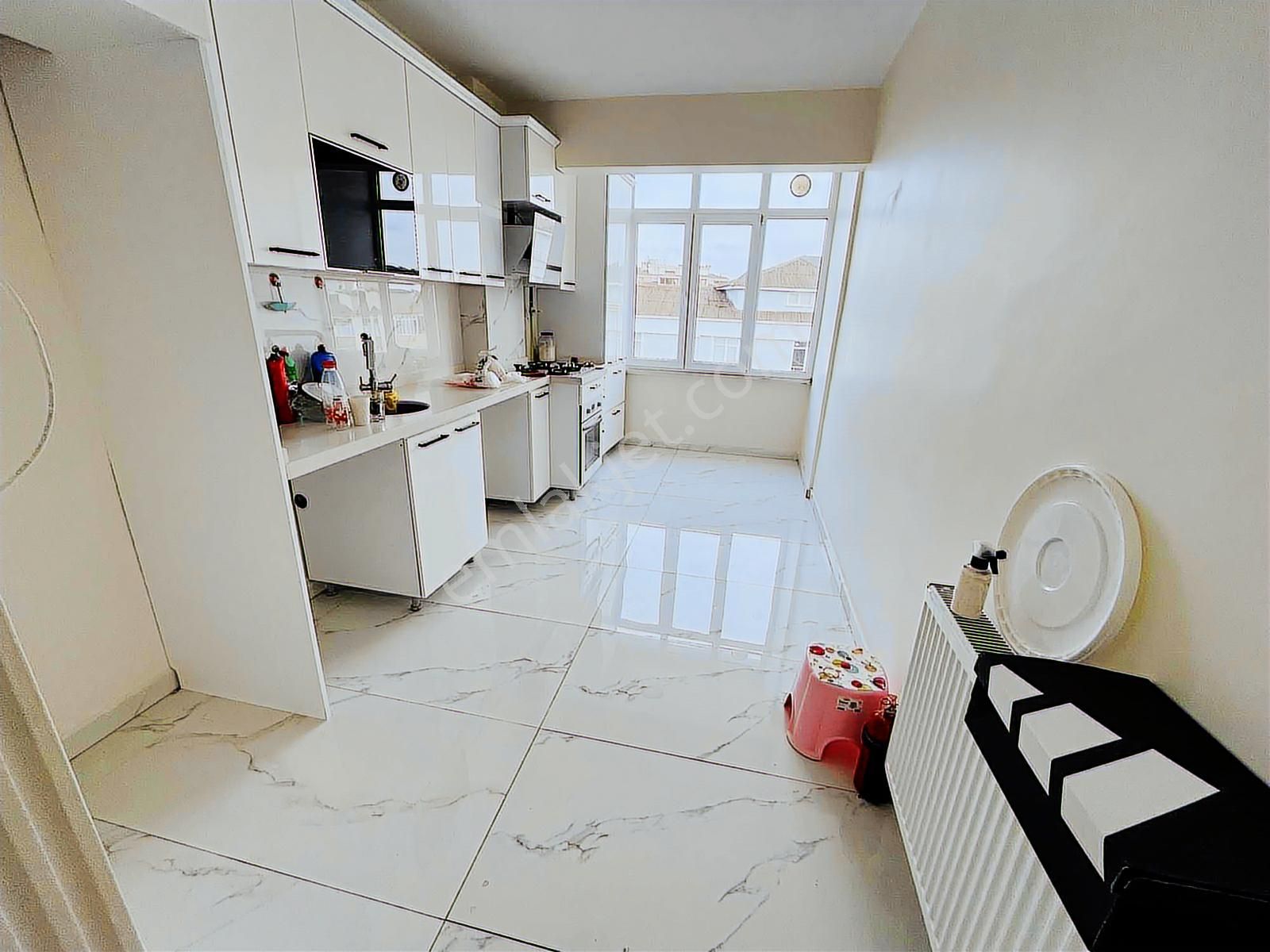 Çerkezköy Merkez Atatürk Caddesi Üzerinde 3 + 1 Daire - Görsel 13