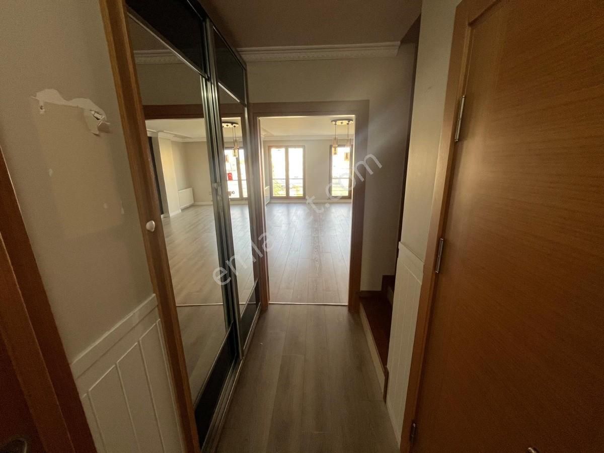 Kapanmaz Panoramik Haliç Manzaralı 3+2 Kiralık Dubleks Daire - Görsel 8
