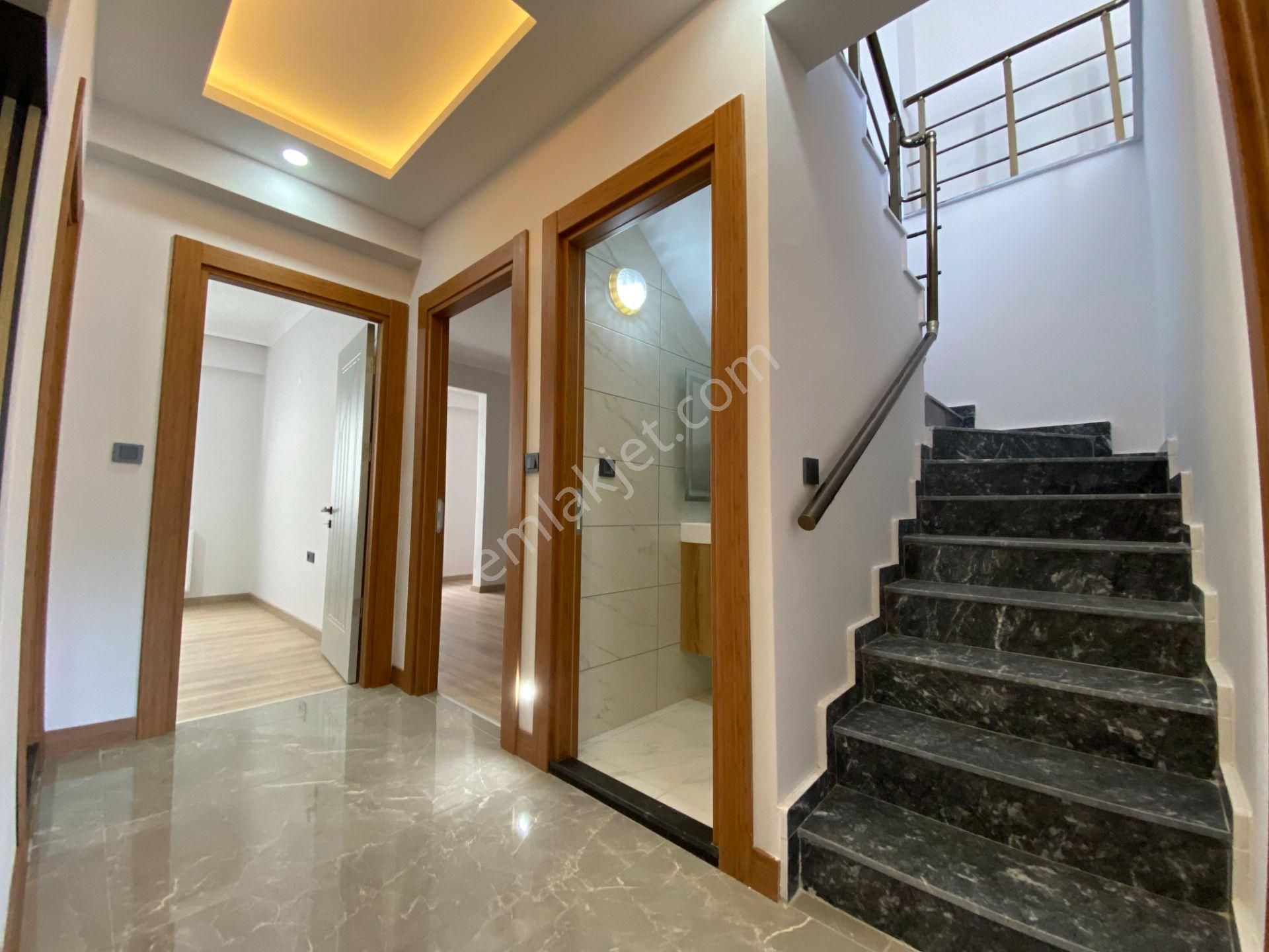 Mera Emlaktan Akçayda Asansörlü Çok Geniş 4+1 220m2 Dublex Daire - Görsel 9