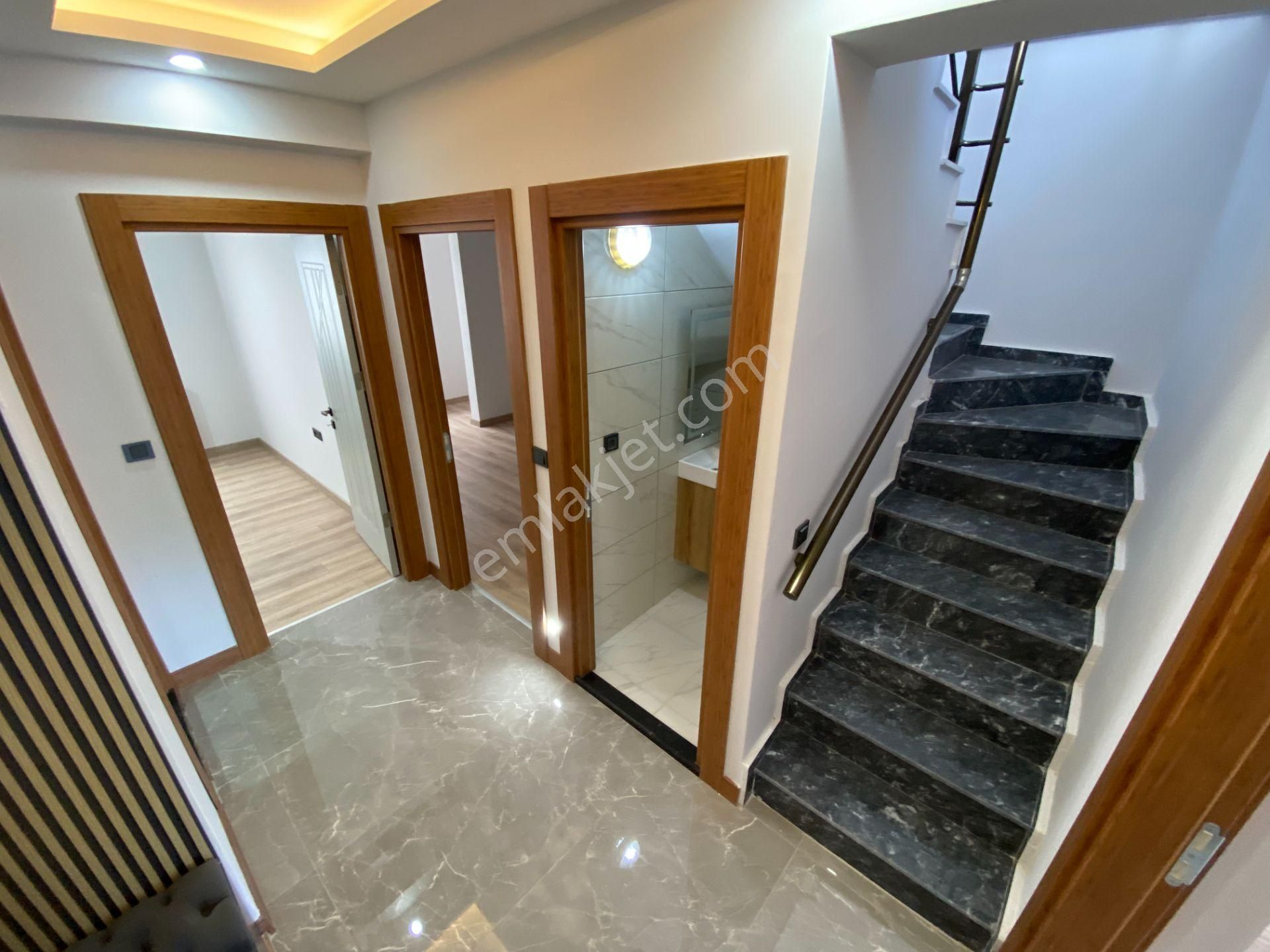 Mera Emlaktan Akçayda Asansörlü Çok Geniş 4+1 220m2 Dublex Daire - Görsel 10