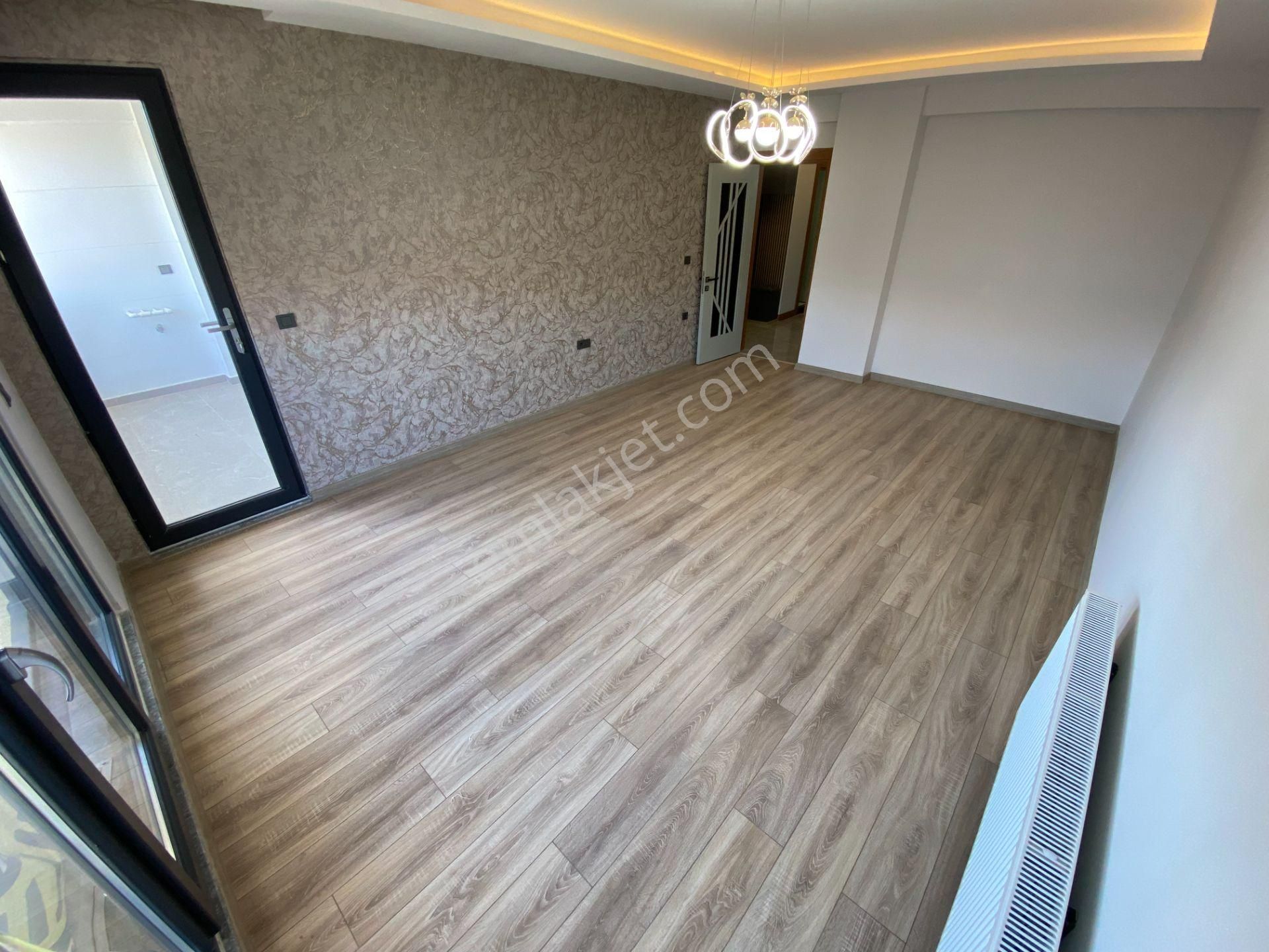 Mera Emlaktan Akçayda Asansörlü Çok Geniş 4+1 220m2 Dublex Daire - Görsel 8