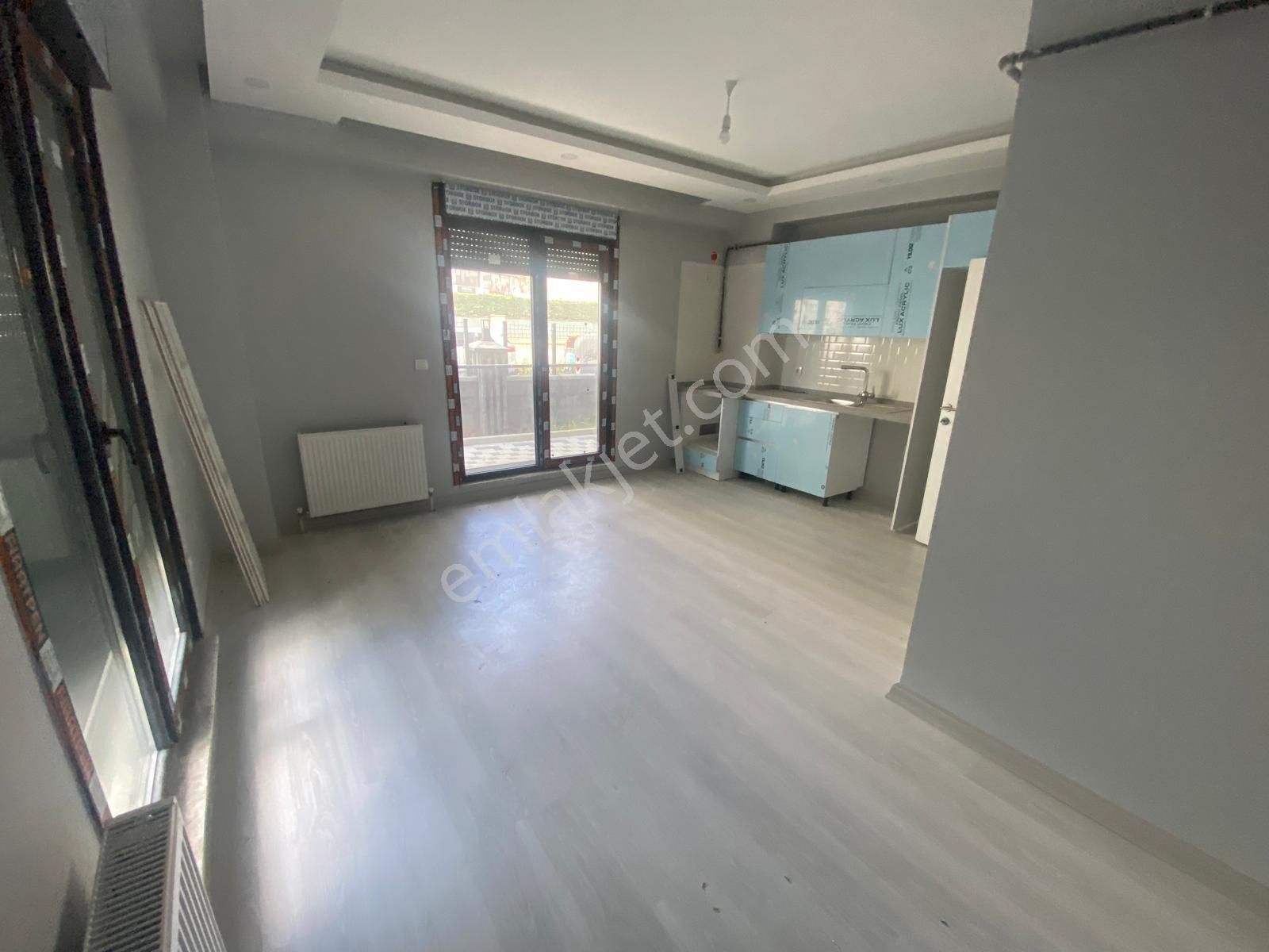 Tuzla Yayla Mahallesi"de Satılık Her Katta 3+1 Daireler Var Kredi Limit Yok - Görsel 19