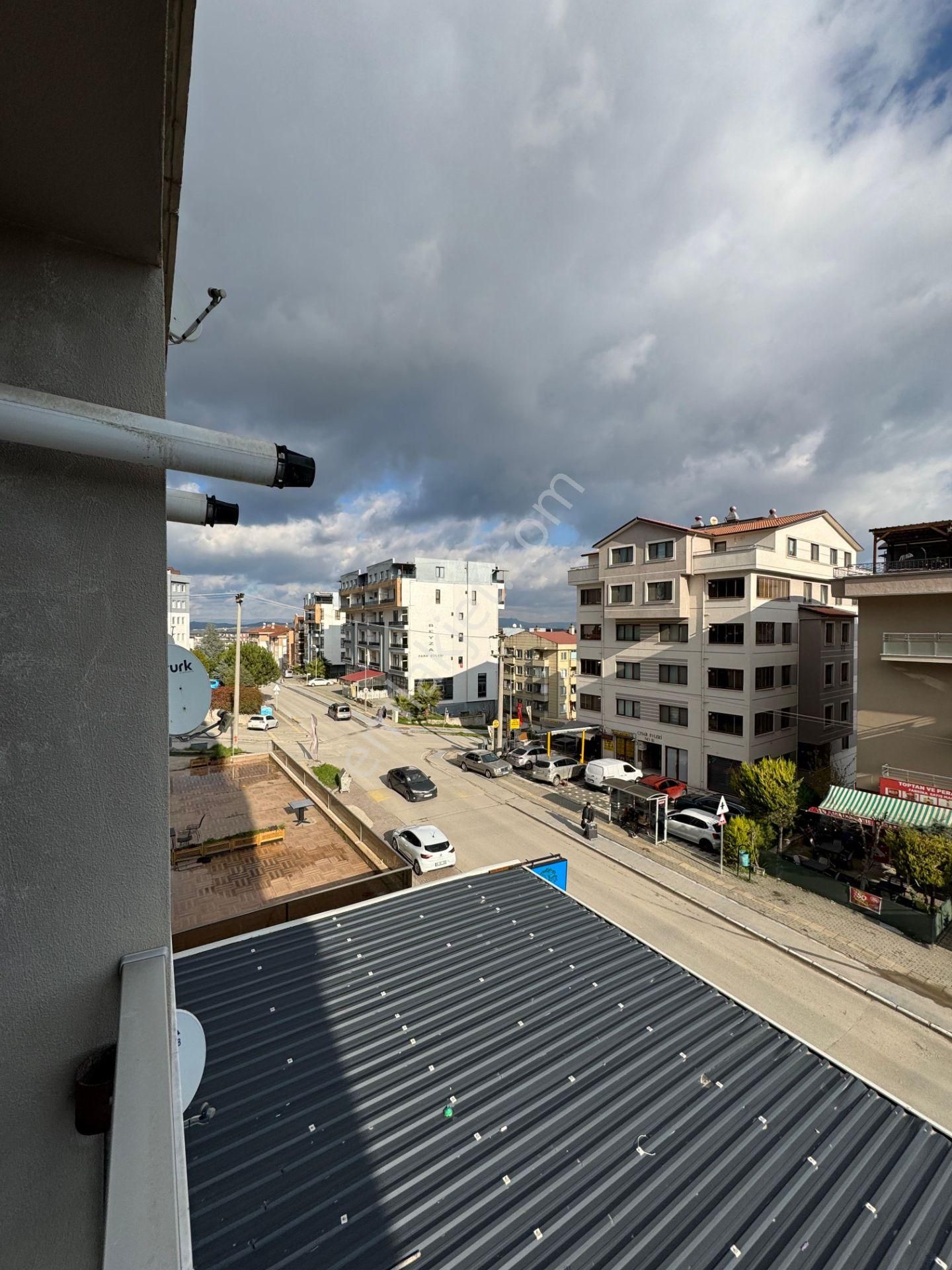 Bahar'dan Dumlupınar'da Kiralık Eşyalı Yeni Boyalı 1+1 Daire - Görsel 18
