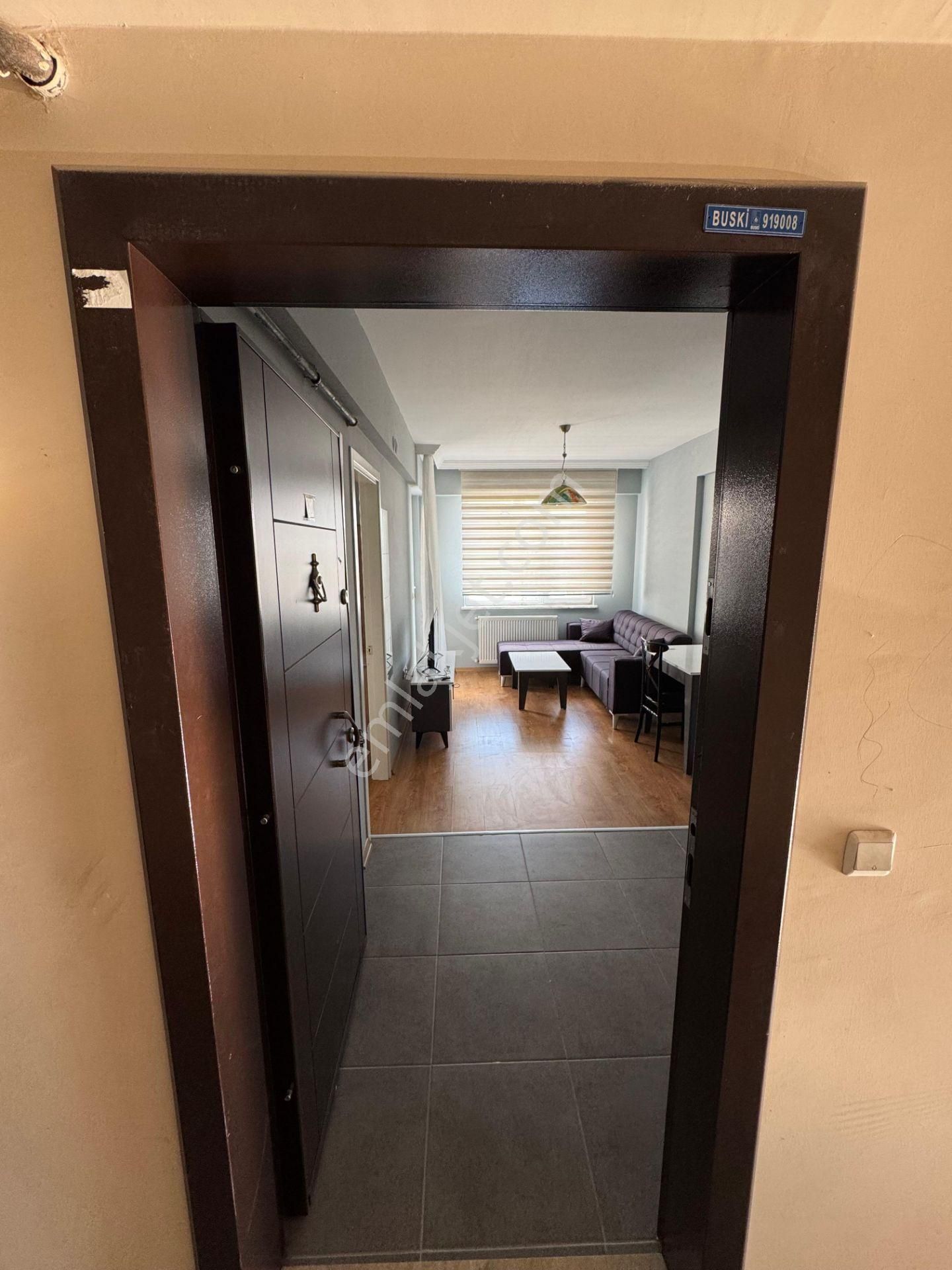 Bahar'dan Dumlupınar'da Kiralık Eşyalı Yeni Boyalı 1+1 Daire - Görsel 2