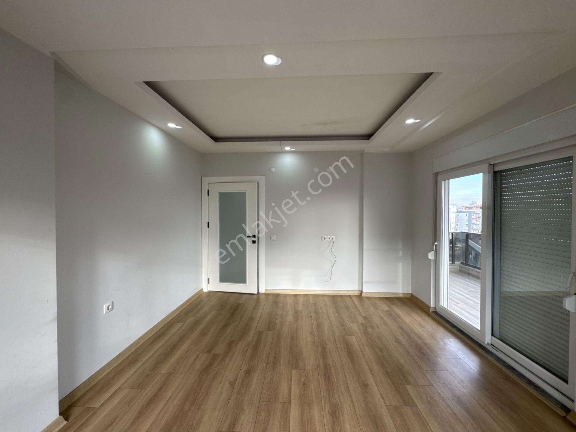 Mevlana Cadde Arkasında Çift Banyolu Sıfır 4+1 Fırsat Daire - Görsel 14