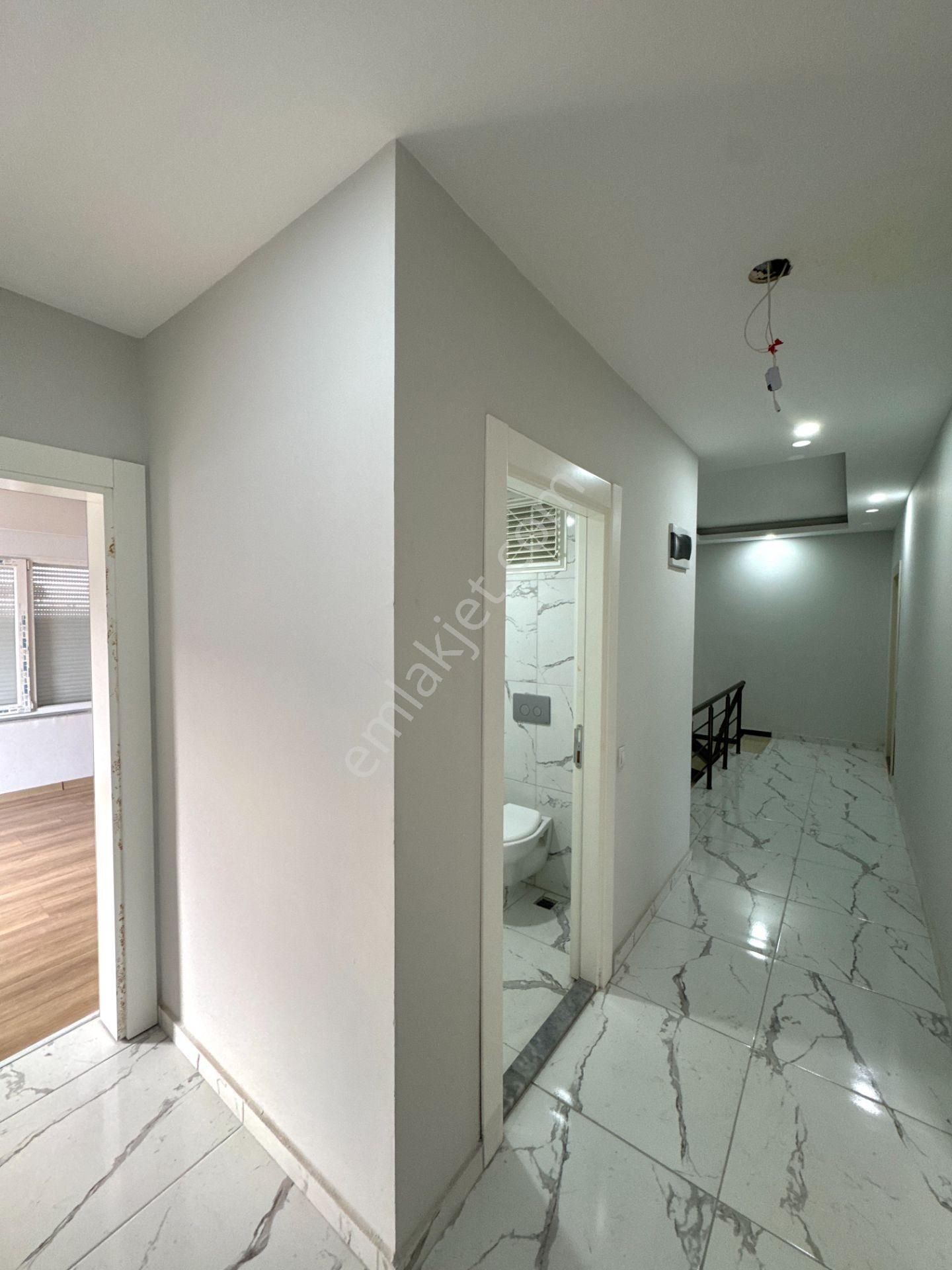 Mevlana Cadde Arkasında Çift Banyolu Sıfır 4+1 Fırsat Daire - Görsel 32