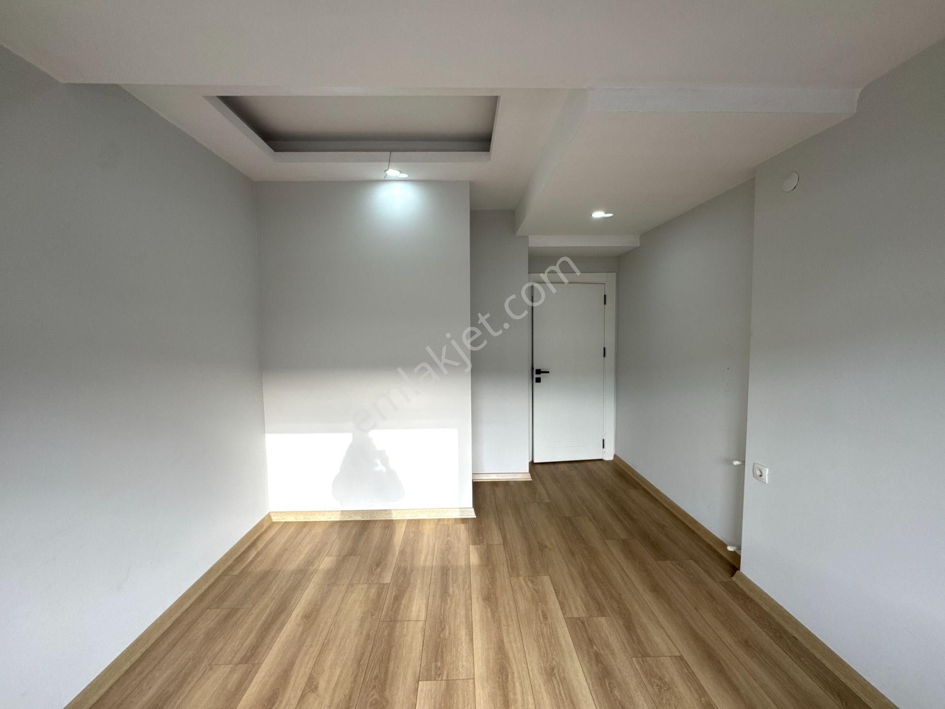 Mevlana Cadde Arkasında Çift Banyolu Sıfır 4+1 Fırsat Daire - Görsel 19