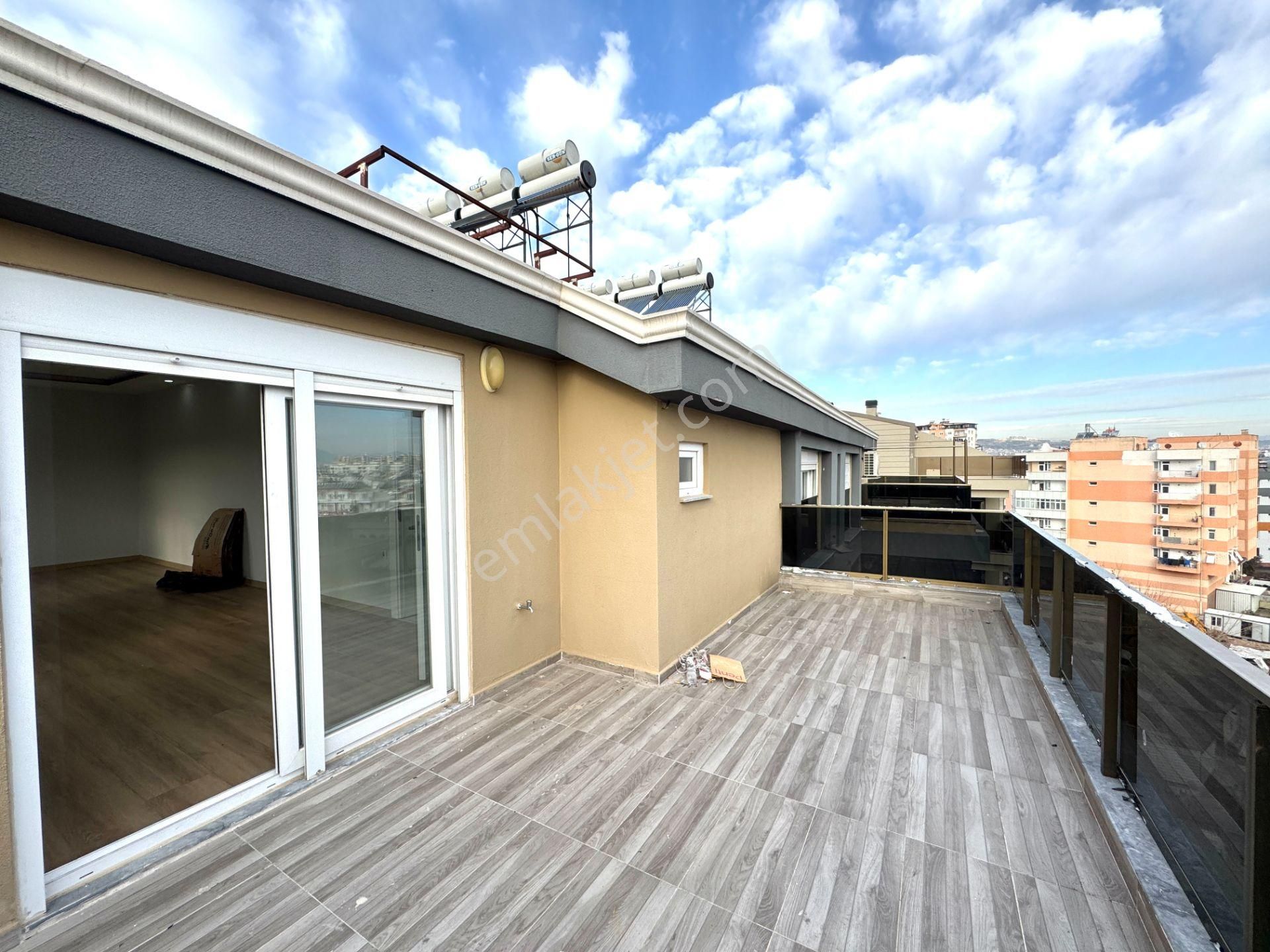 Mevlana Cadde Arkasında Çift Banyolu Sıfır 4+1 Fırsat Daire - Görsel 33