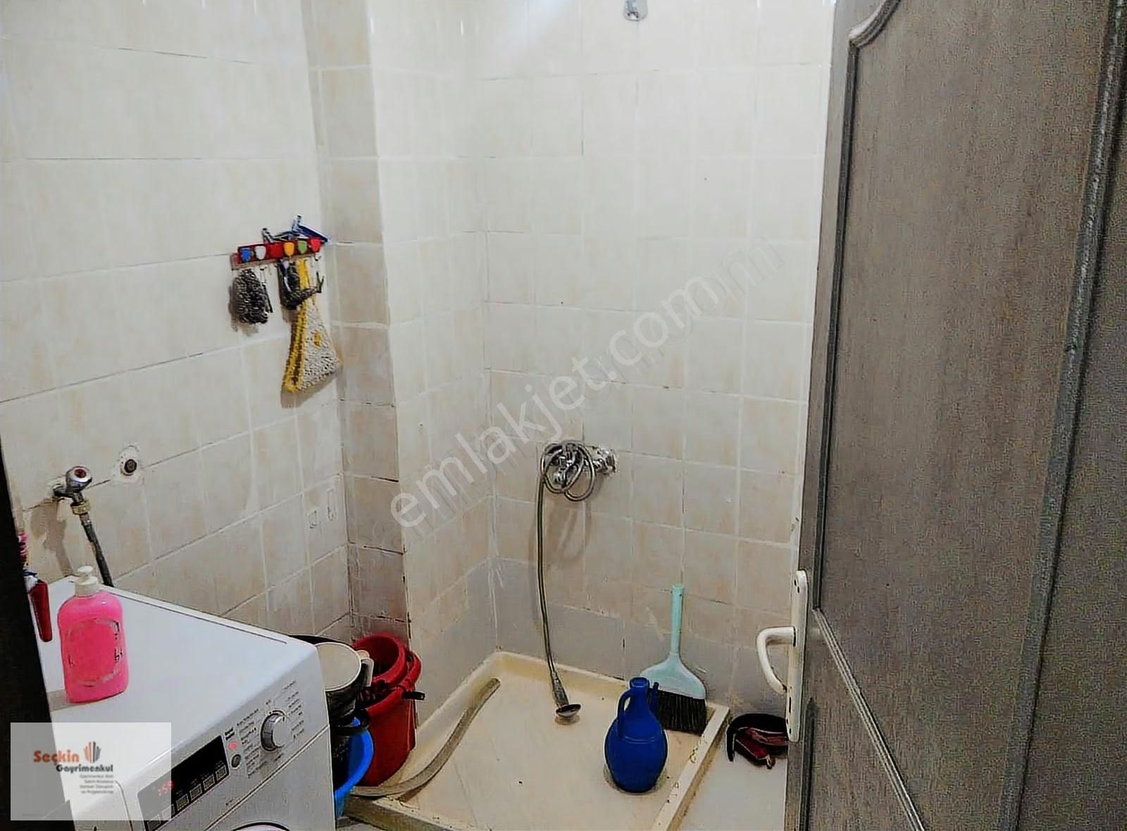 Maltepe Zümrütevlerde Öz İş Sitesi Site İçerisinde 3+1 120 M2 - Görsel 3