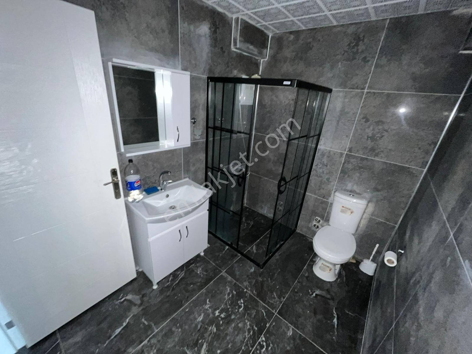 Fatih Mah 3+1 Ful Yapılı 4. Katta Ön Cephe Kiralık Daire - Görsel 11