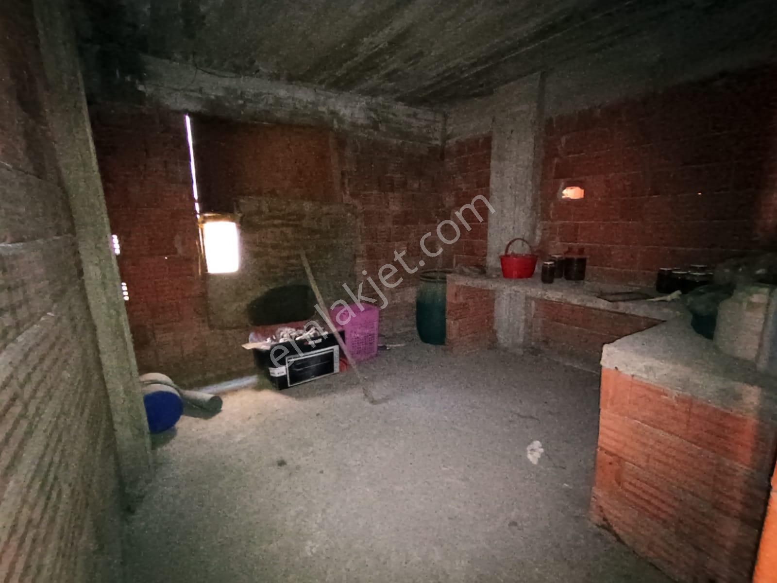 Esenyalı Fatih Mahallesinde Satılık 240m2 Arsa İçinde Müstakil 3 Kat Ev - Görsel 20