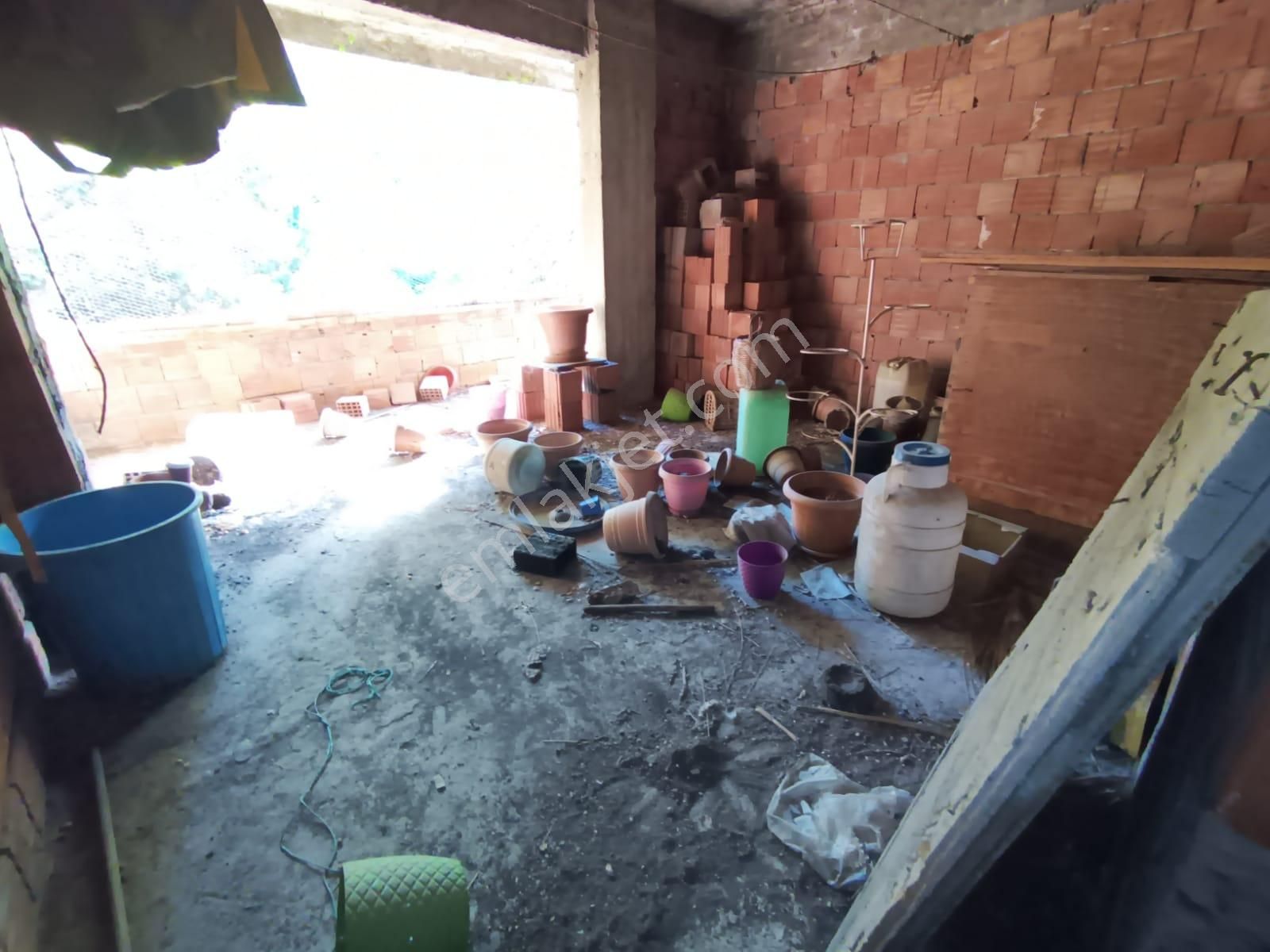 Esenyalı Fatih Mahallesinde Satılık 240m2 Arsa İçinde Müstakil 3 Kat Ev - Görsel 15