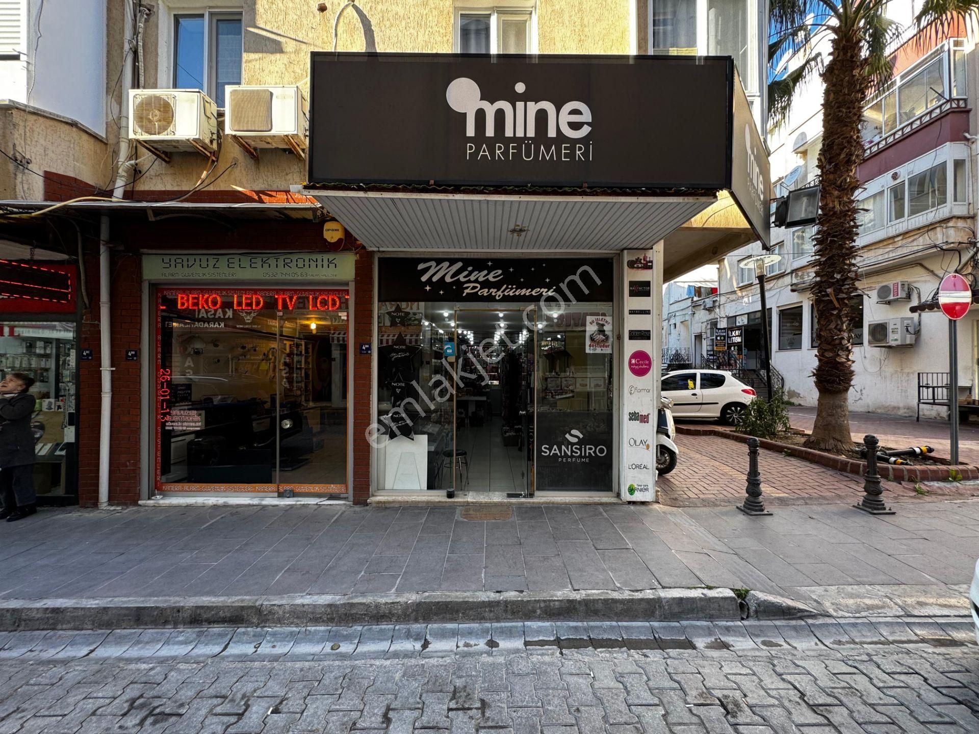 Devren Kiralık Hazır Müşterili Kozmetik Ve Parfümeri Dükkanı - Görsel 14