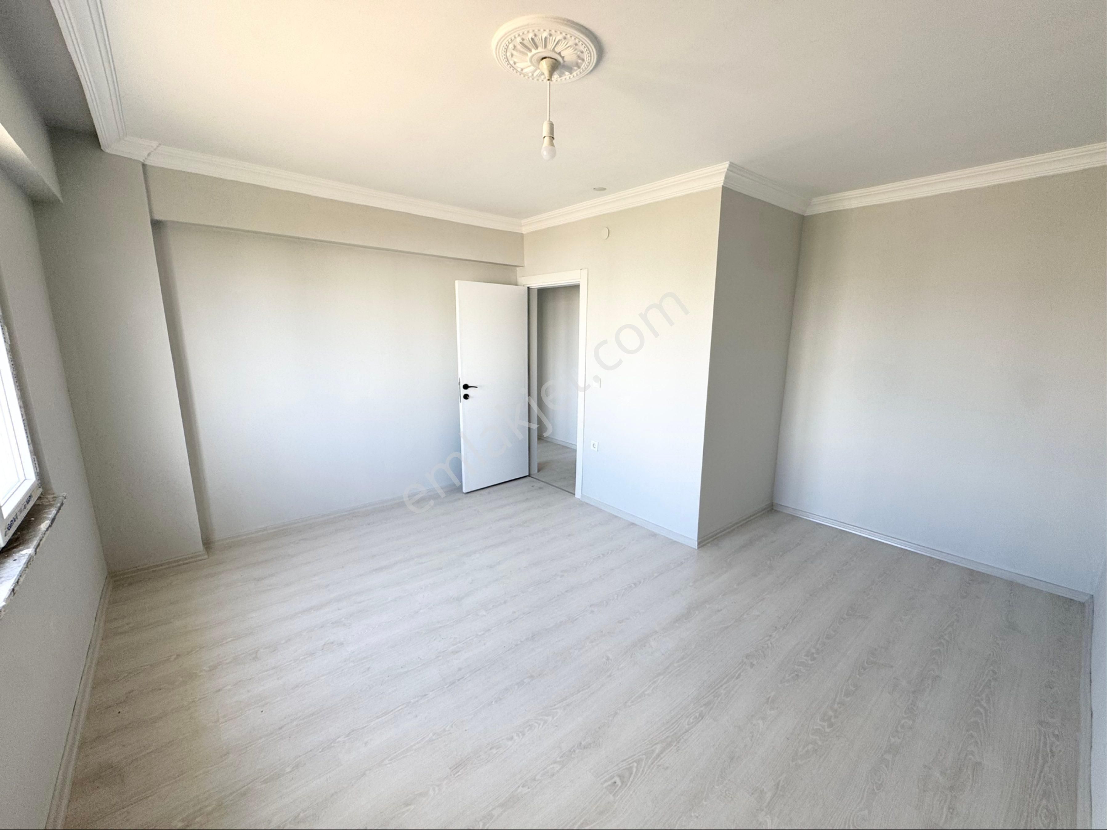 Emlak Evim'den Çiftlik Mah'de Satılık 3+1 Daire - Görsel 13