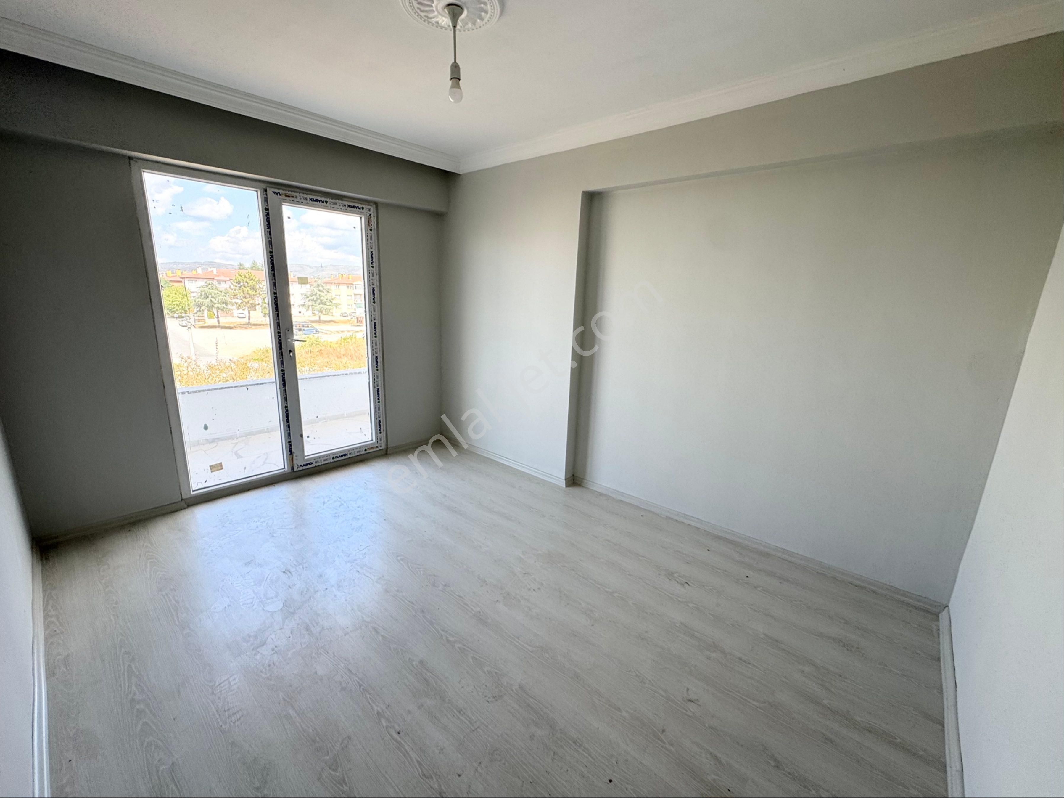 Emlak Evim'den Çiftlik Mah'de Satılık 3+1 Daire - Görsel 16