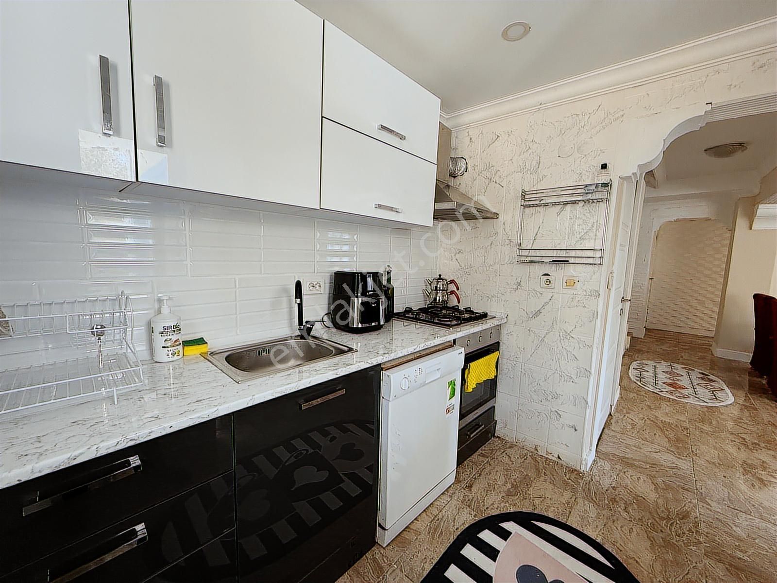 Seferihisar Akarcada Deniz Manzaralı Havuzlu Tripleks Villa - Görsel 2