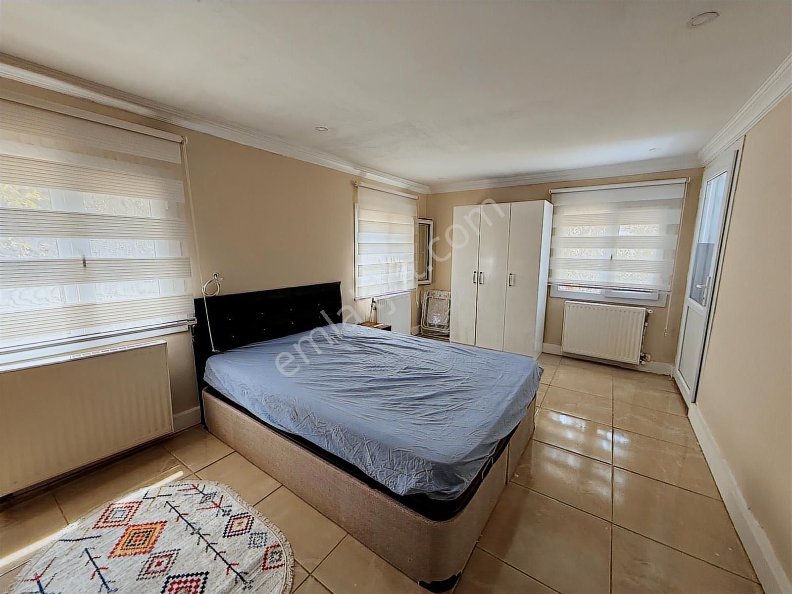 Seferihisar Akarcada Deniz Manzaralı Havuzlu Tripleks Villa - Görsel 15