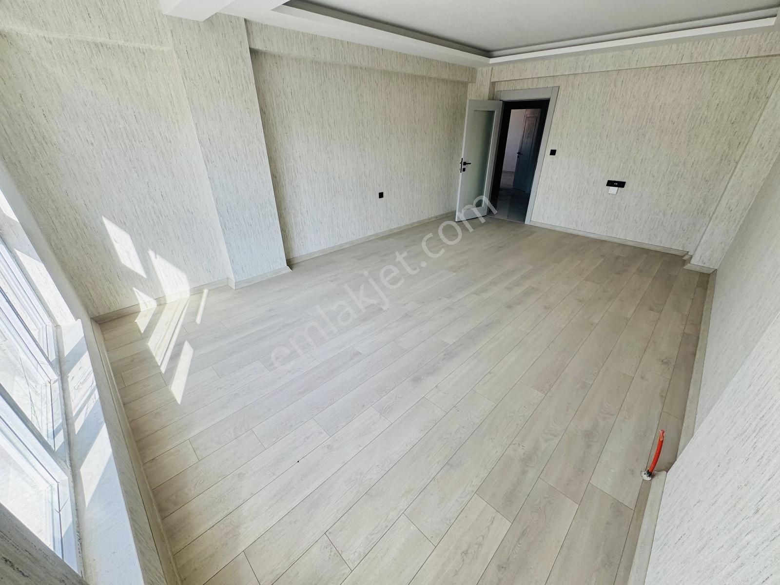 Şentürk Gayrimenkul'den Beşikkaya 3+1 Cadde Üzeri *** - Görsel 13