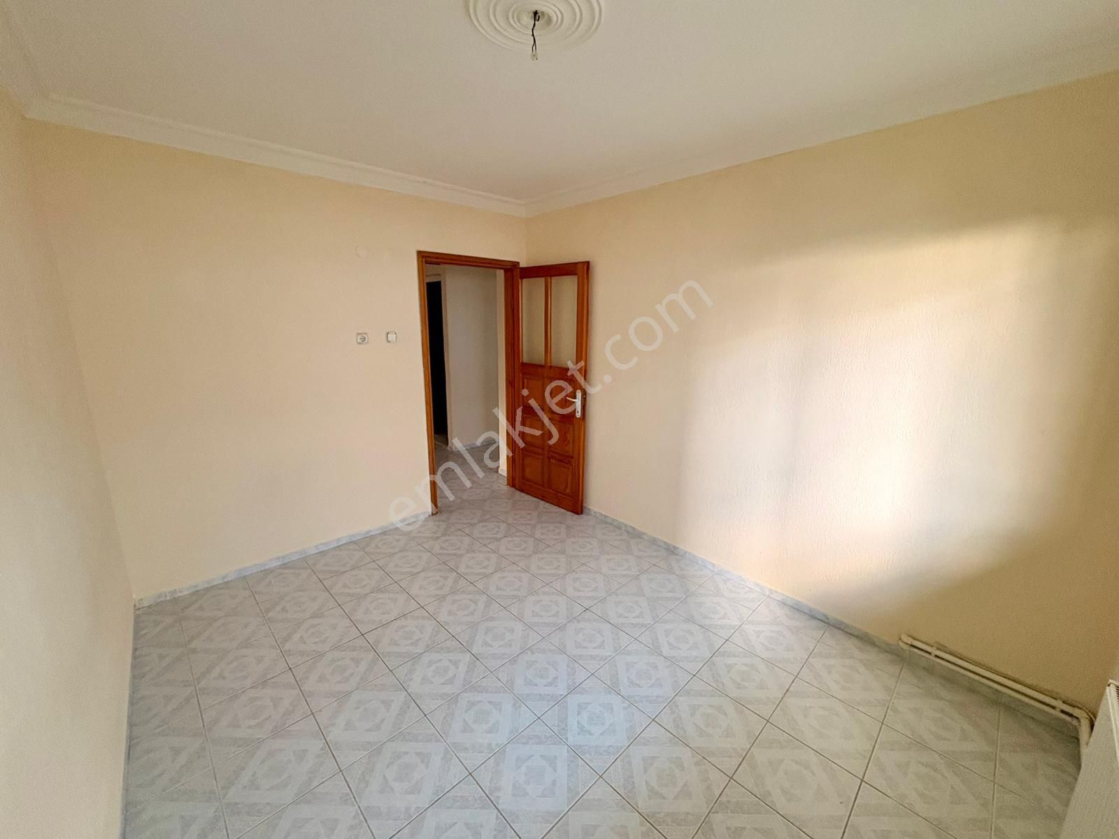 Adatepe'de Kiralık 3+1 - Görsel 14