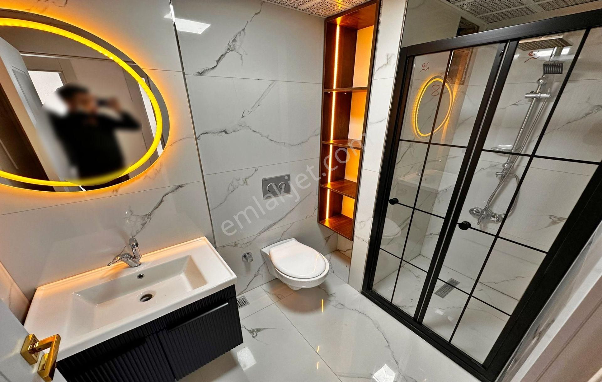 Keçiörende Böyle Daire Yok! 8m2 Giyinme Odalı Geniş Balkonlu 3+1 - Görsel 17