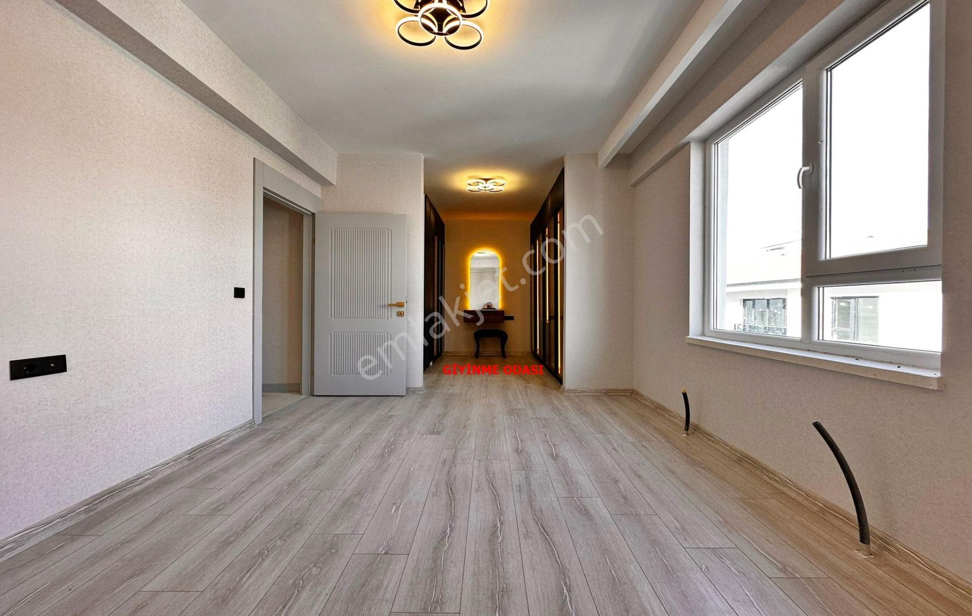 Keçiörende Böyle Daire Yok! 8m2 Giyinme Odalı Geniş Balkonlu 3+1 - Görsel 19