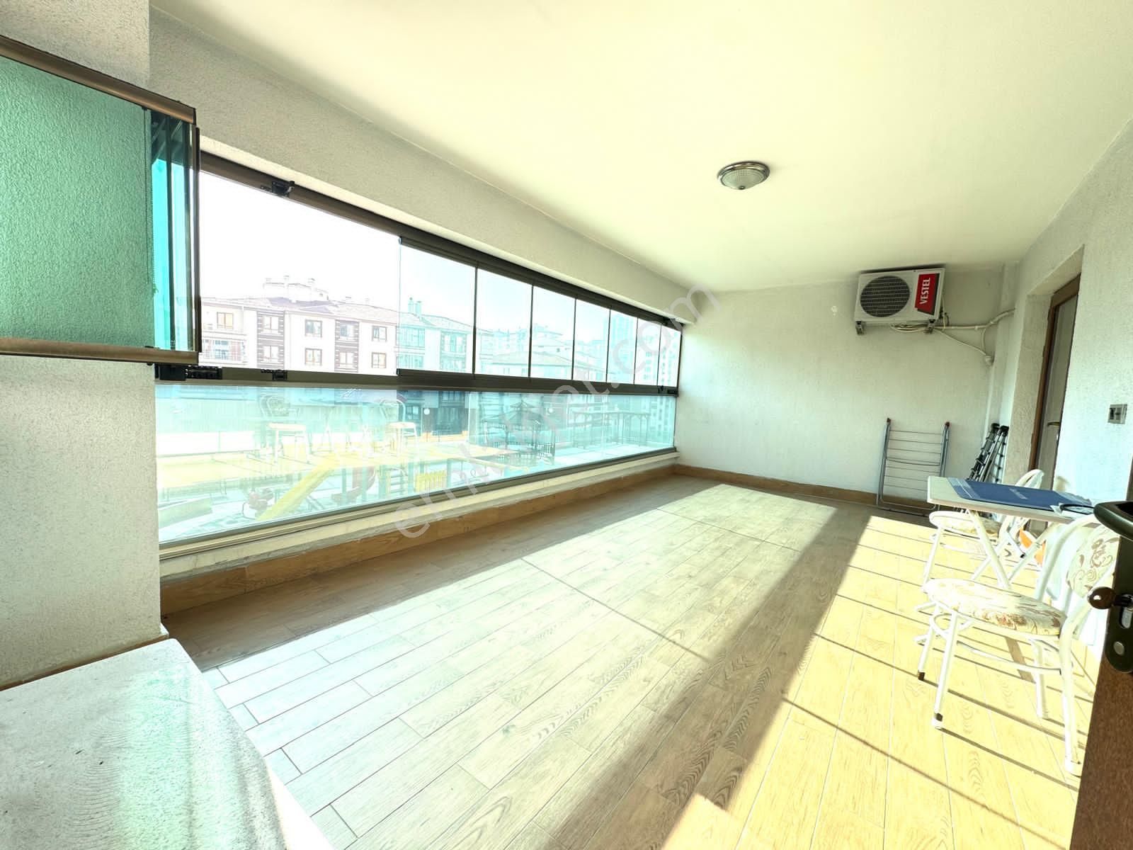 Relax'tan Fırsat 4+1 210 M2 Site İçerisinde Dairemiz Şuan Boştur - Görsel 14