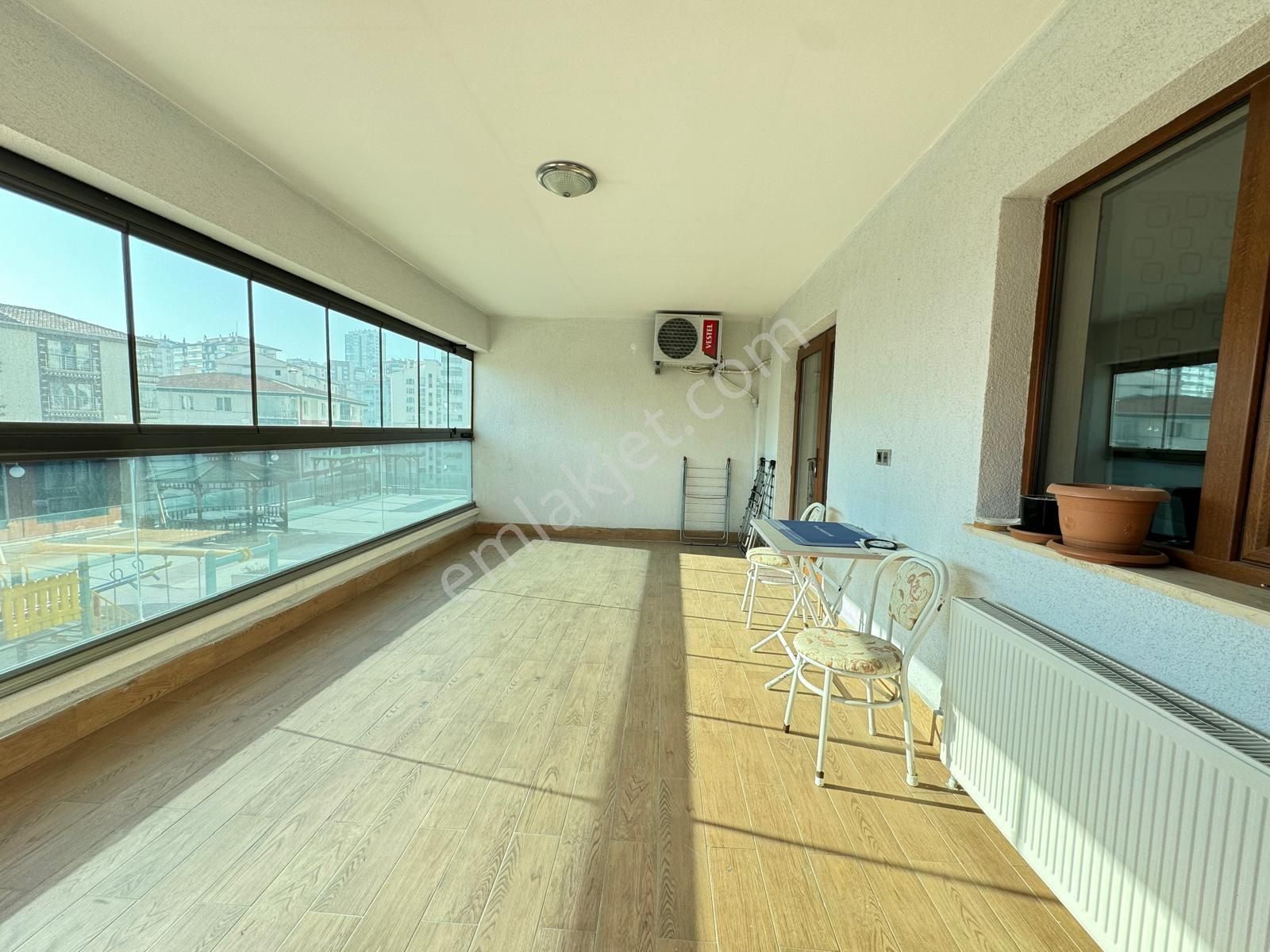 Relax'tan Fırsat 4+1 210 M2 Site İçerisinde Dairemiz Şuan Boştur - Görsel 13