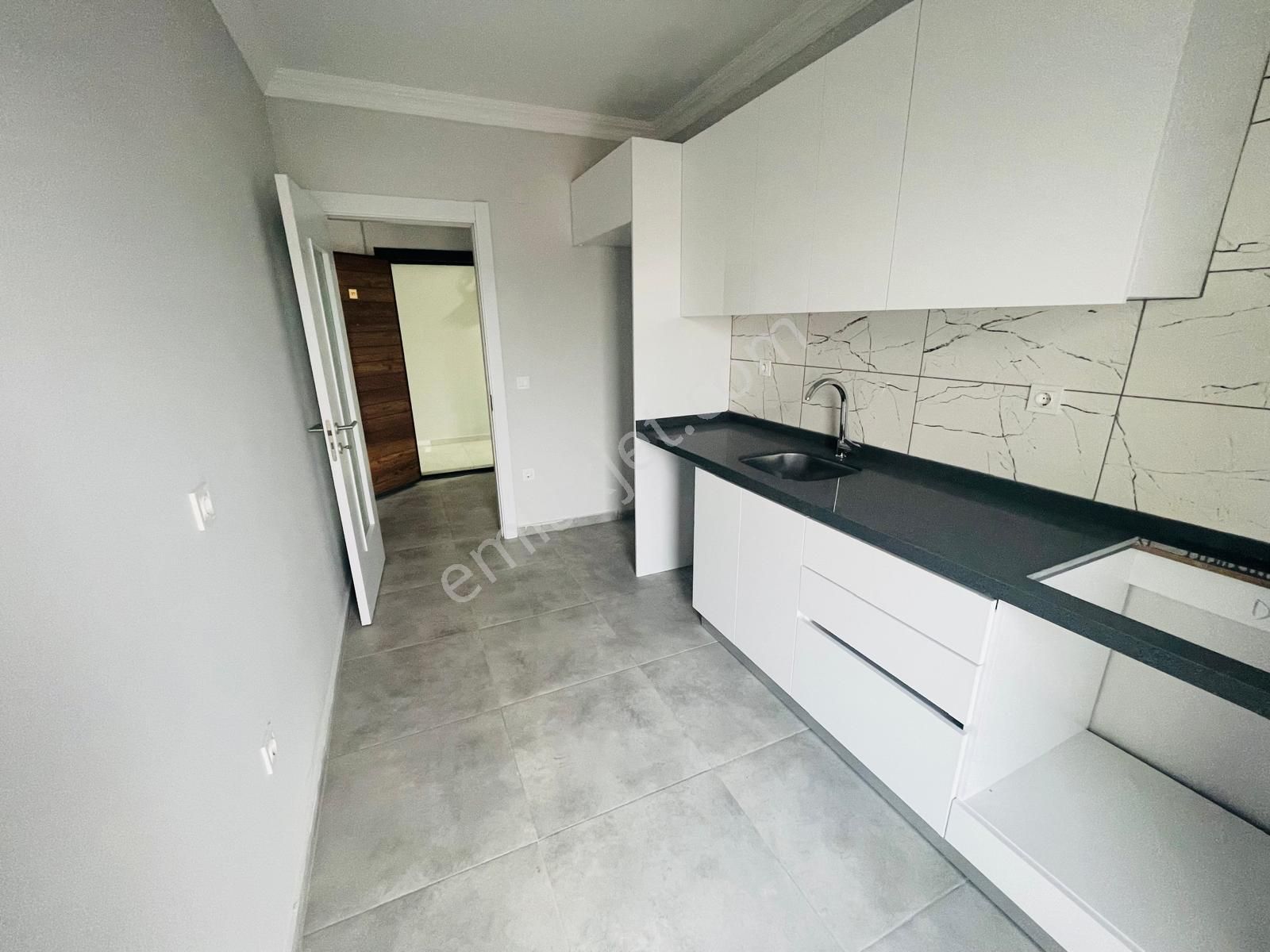 Ankara Caddesi Yeni Sitede 2+1 Ebeveyn Banyolu Kiralık Daire - Görsel 10