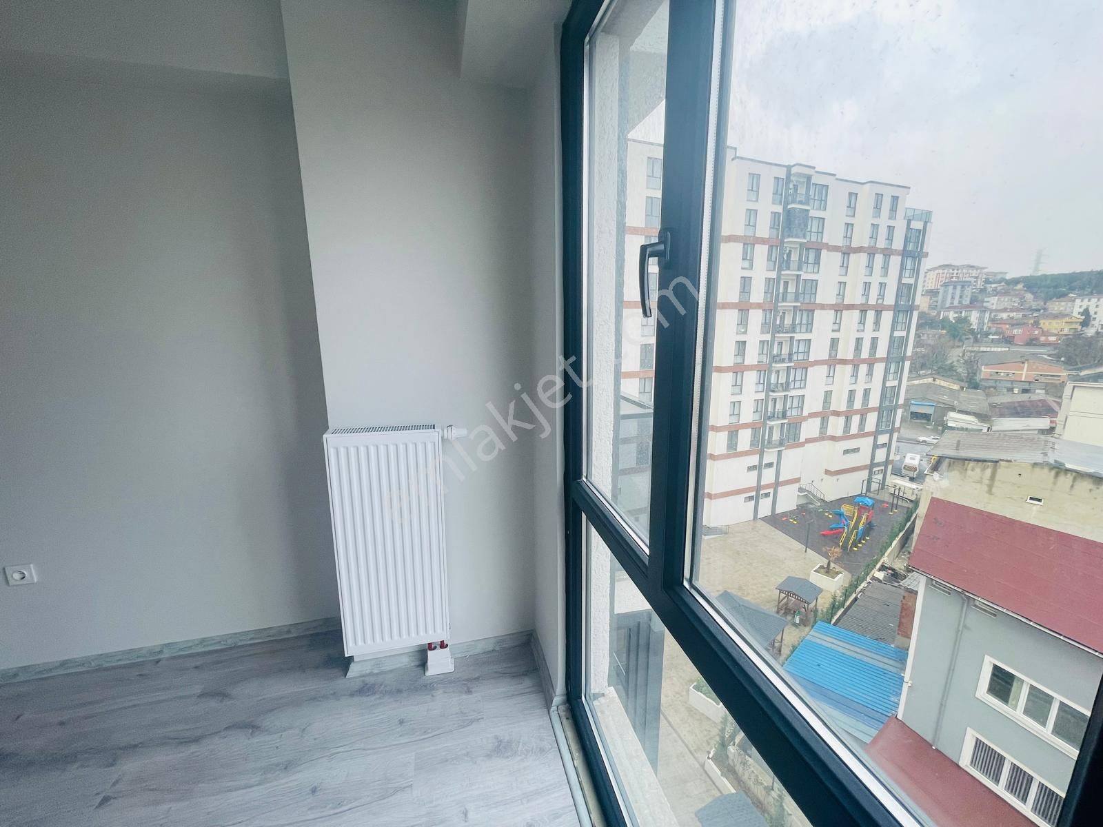 Ankara Caddesi Yeni Sitede 2+1 Ebeveyn Banyolu Kiralık Daire - Görsel 19