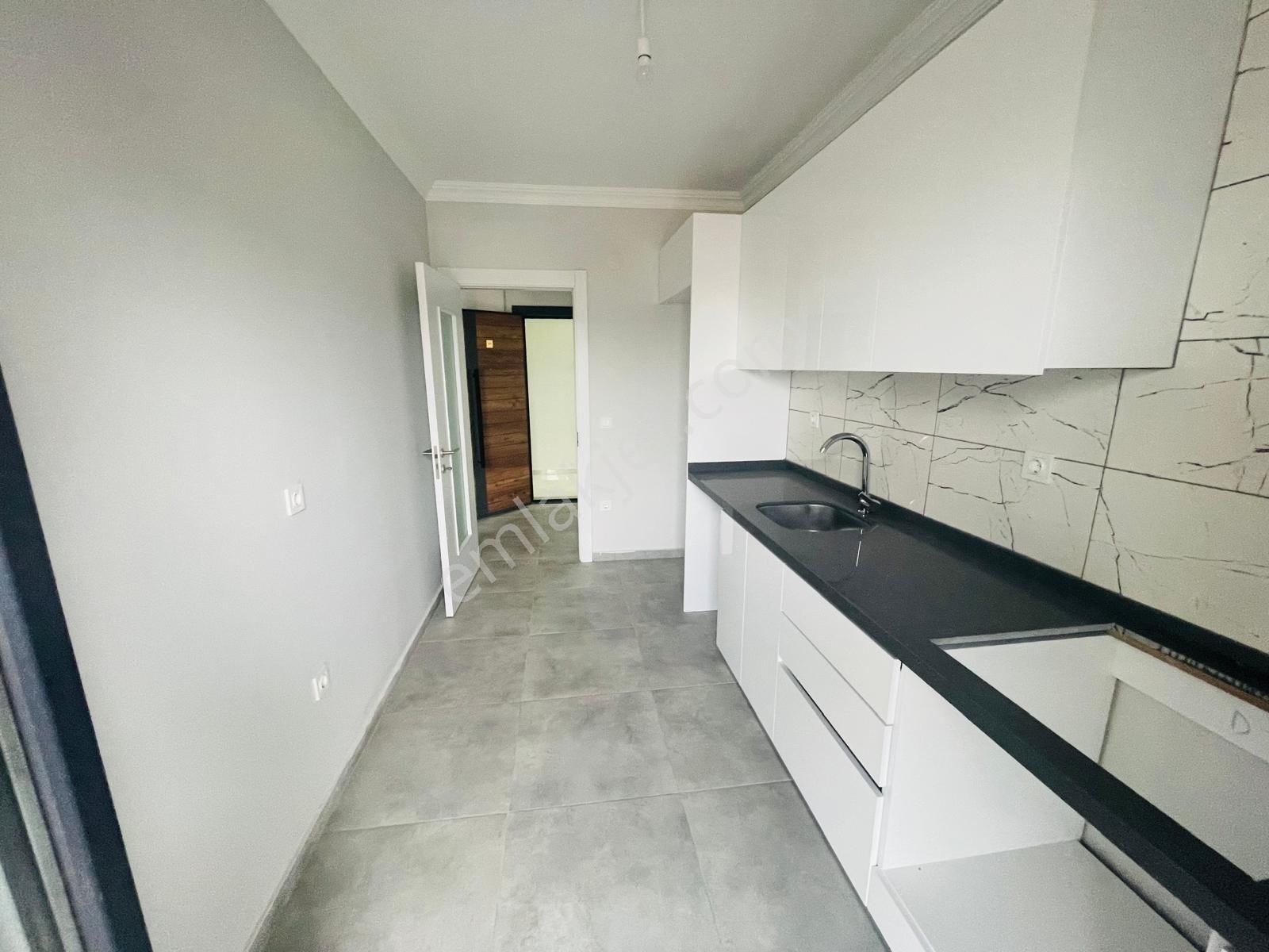 Ankara Caddesi Yeni Sitede 2+1 Ebeveyn Banyolu Kiralık Daire - Görsel 11