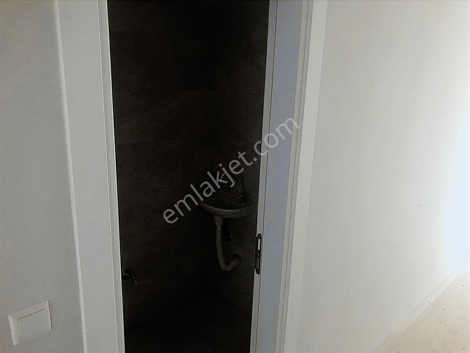 Efendi Mah. Köşe Cepheli 102 M² 2+1 Satılık Daire - Görsel 8