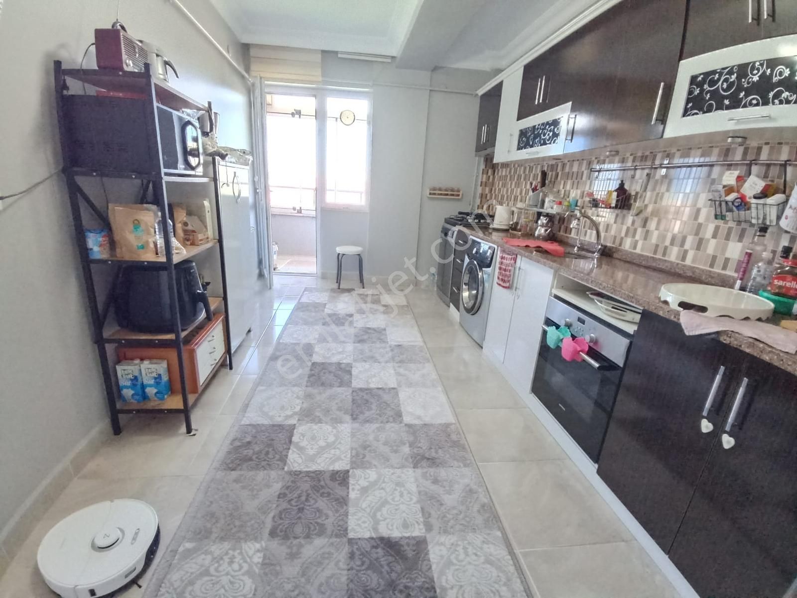 Şeref Emlak Satılık Lüks Kullanışlı Daire 6,200,000 Tl