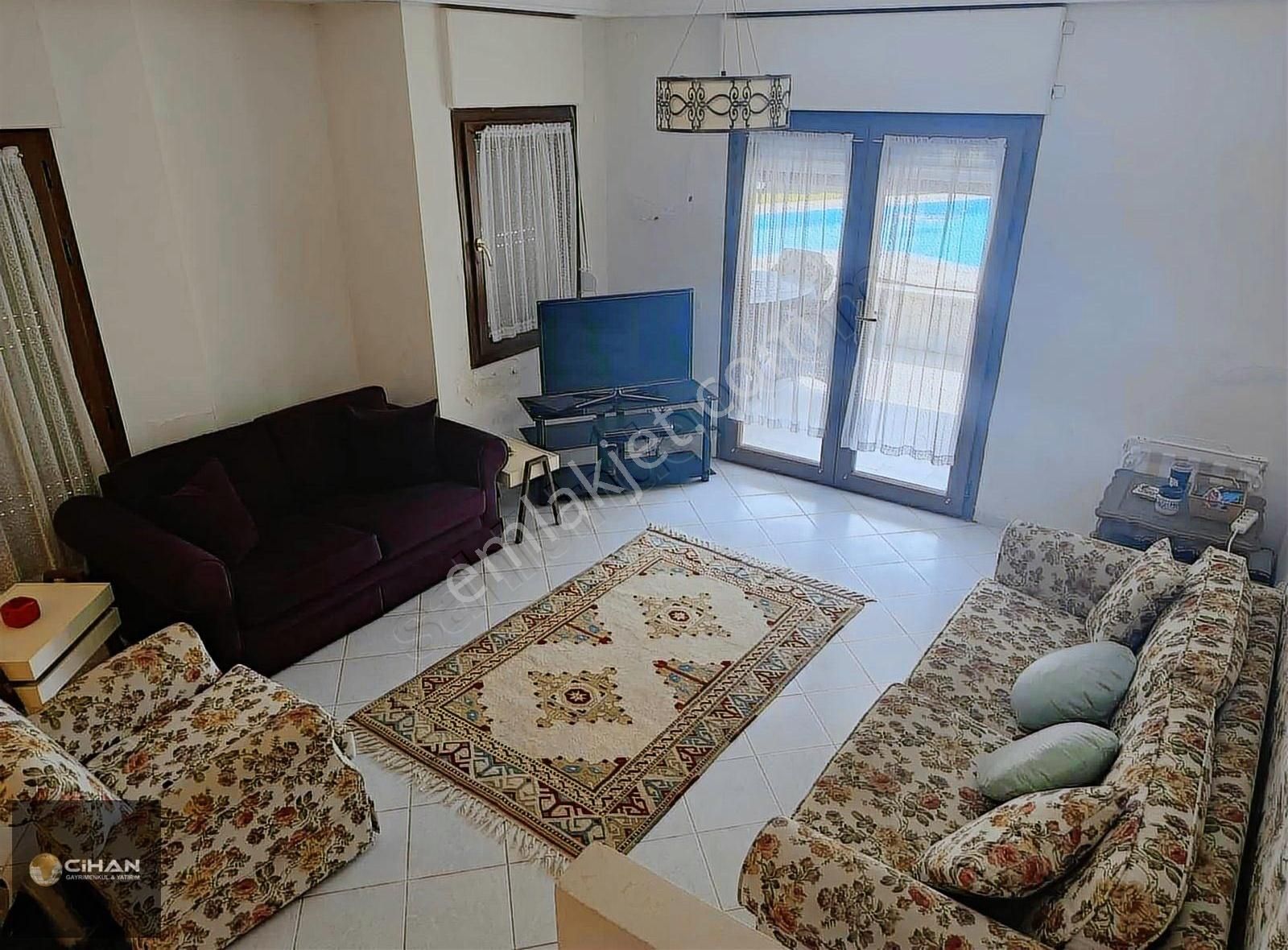 Kuşadası'nda Denize 100mt Müstakil Yazlık - Görsel 29