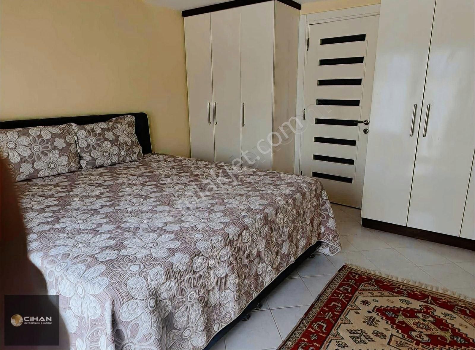 Kuşadası'nda Denize 100mt Müstakil Yazlık - Görsel 18