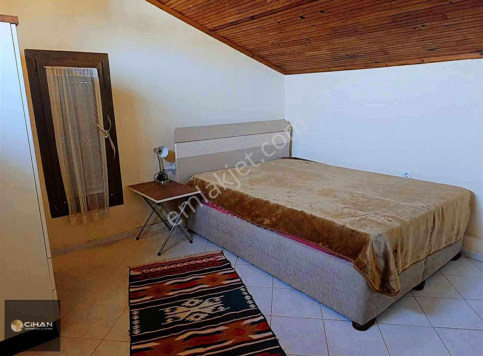 Kuşadası'nda Denize 100mt Müstakil Yazlık - Görsel 9